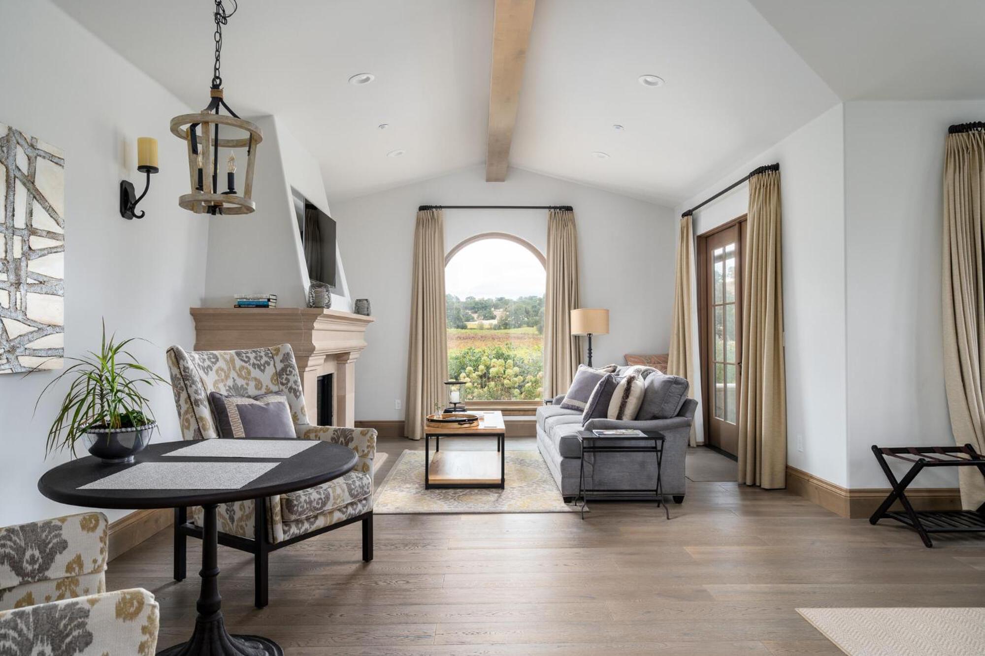 Suite with Terrace photo 3