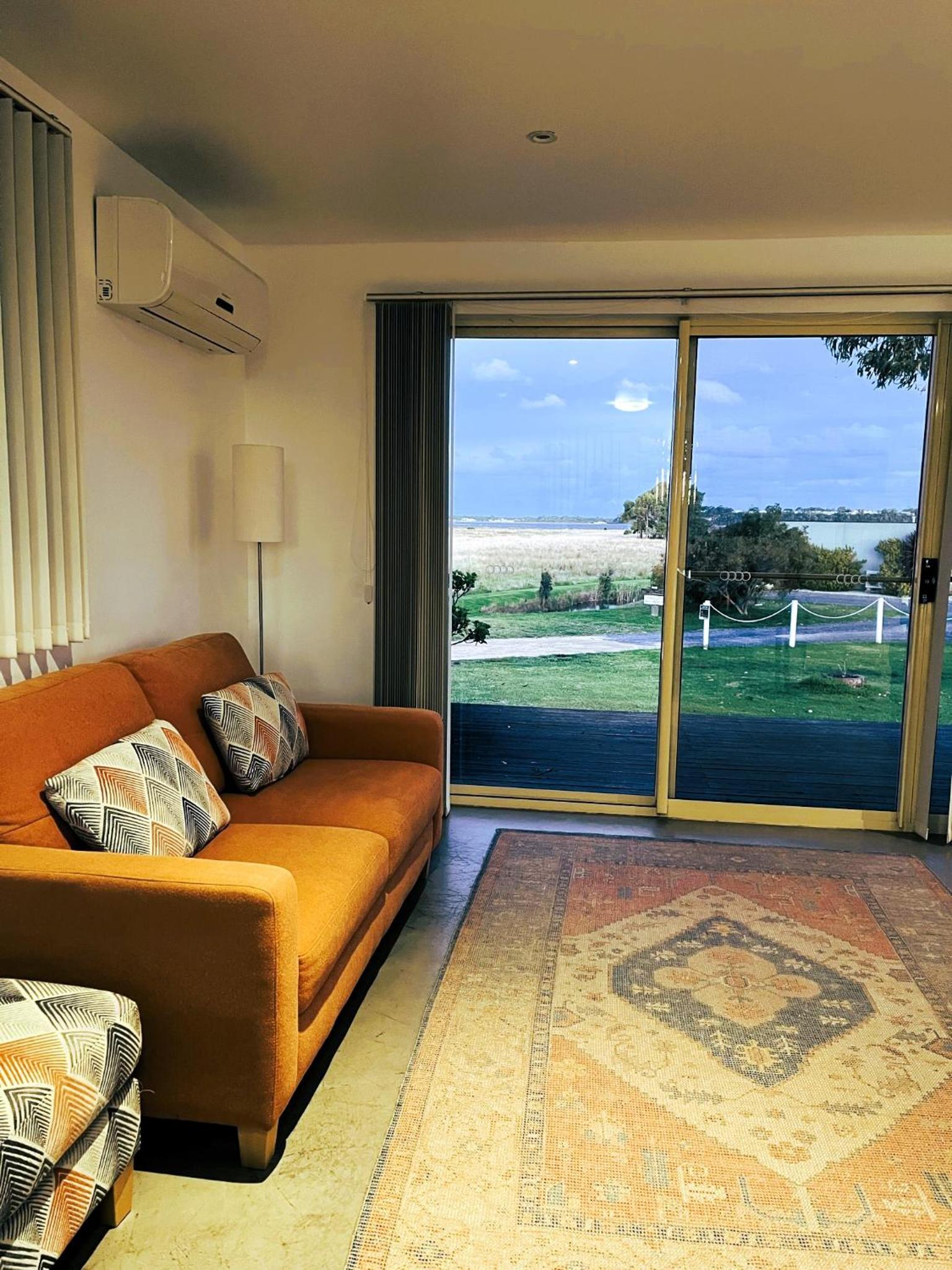 One-Bedroom Cottage - Blue Wren