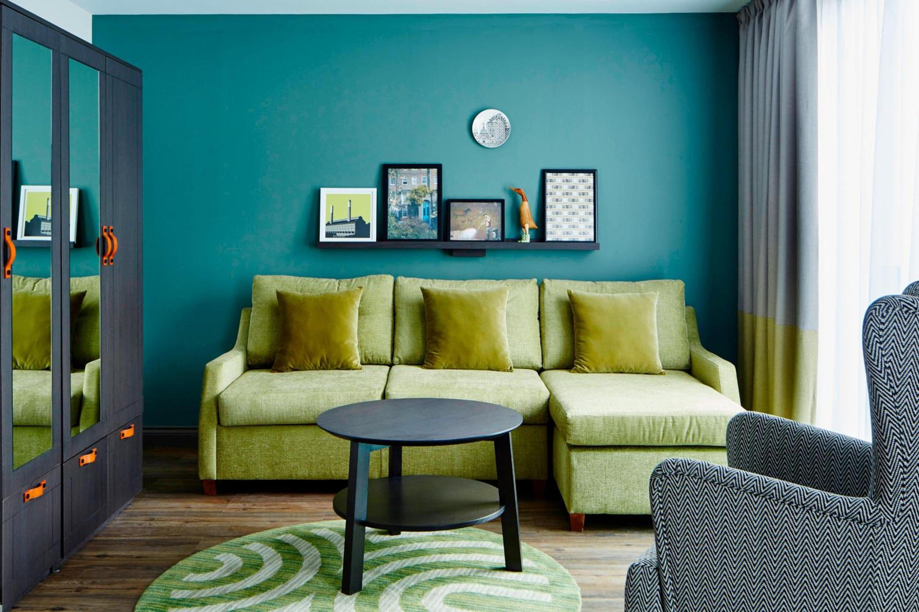 Deluxe Studio Suite photo 2