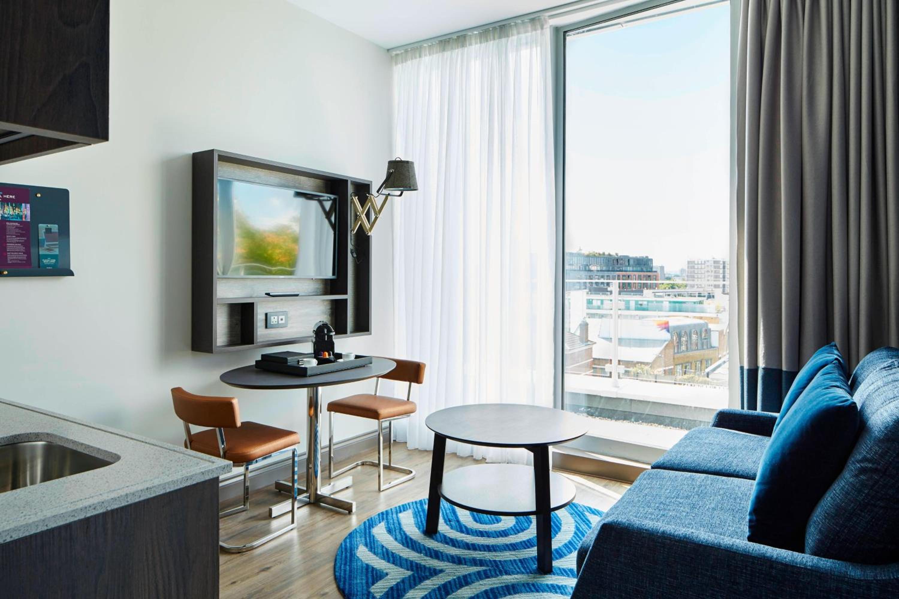 One-Bedroom Suite photo 1