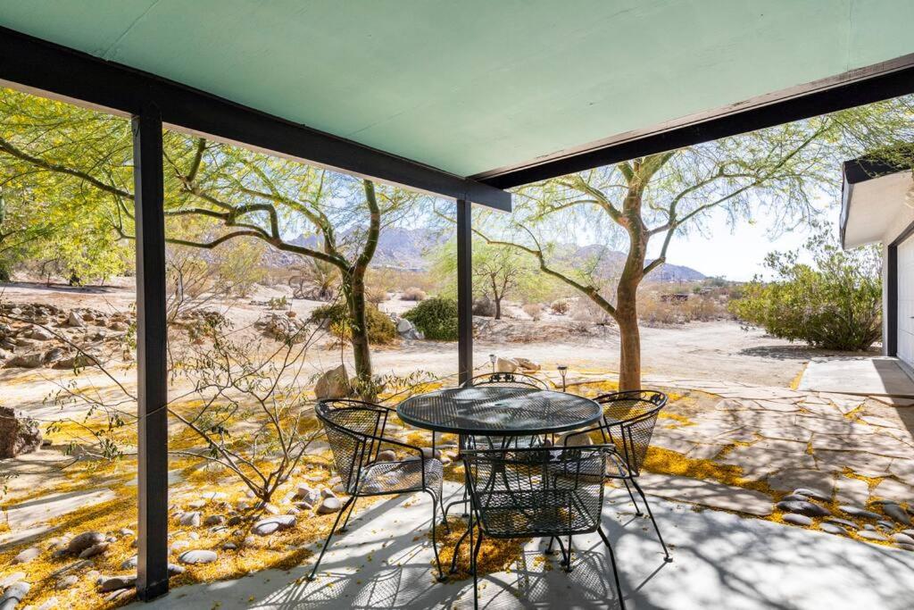 Three-Bedroom House - Photo 21