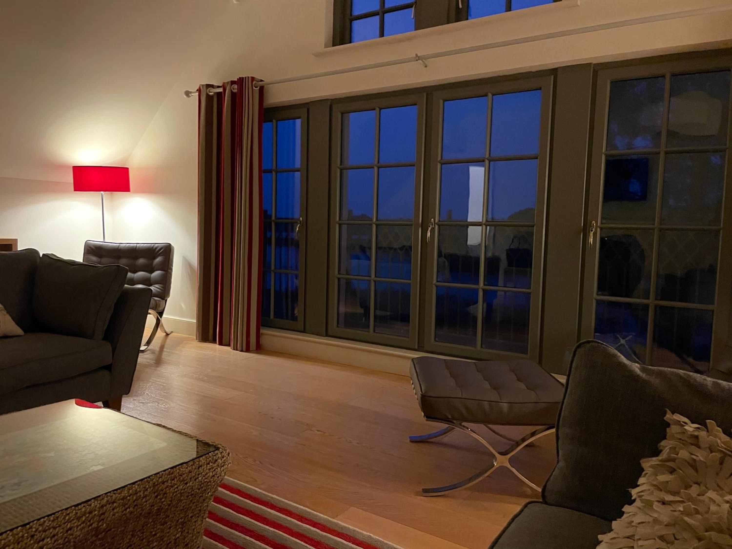Four-Bedroom House photo 1