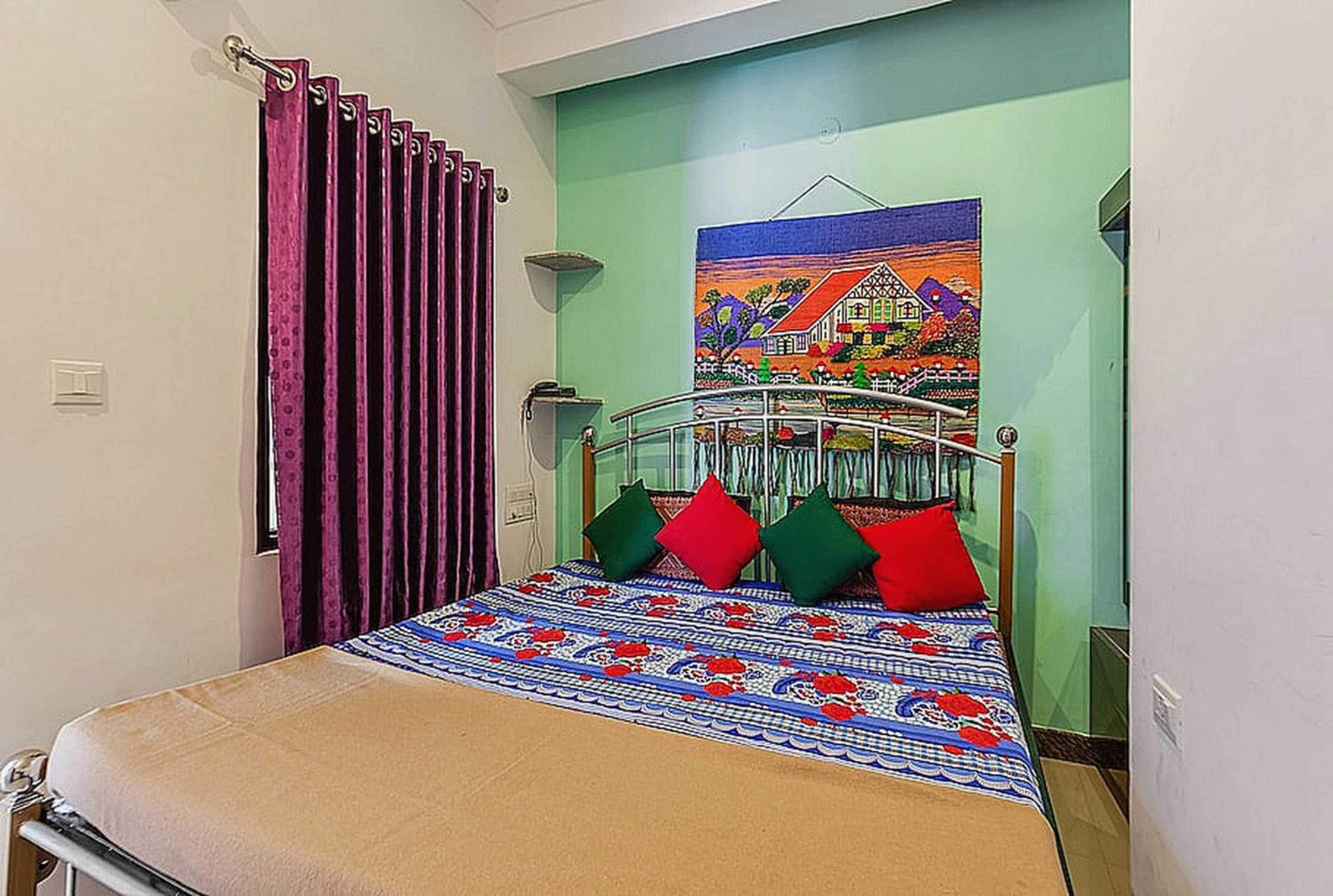 Classic Triple Room