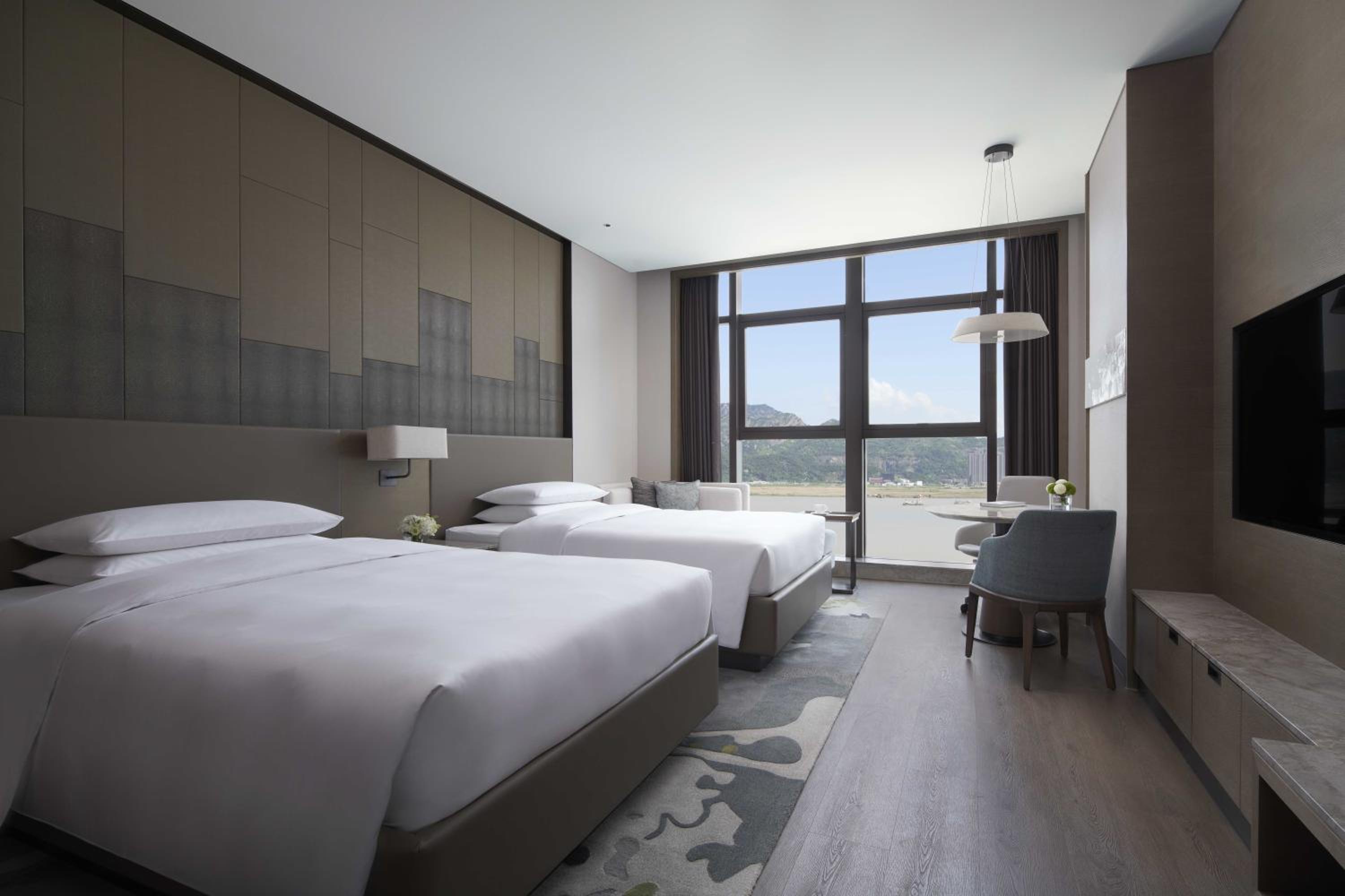 Queen Room with Two Queen Beds and River View
