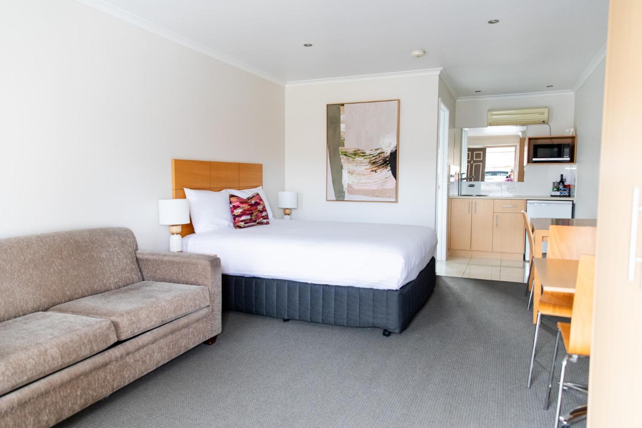 Executive Queen Room