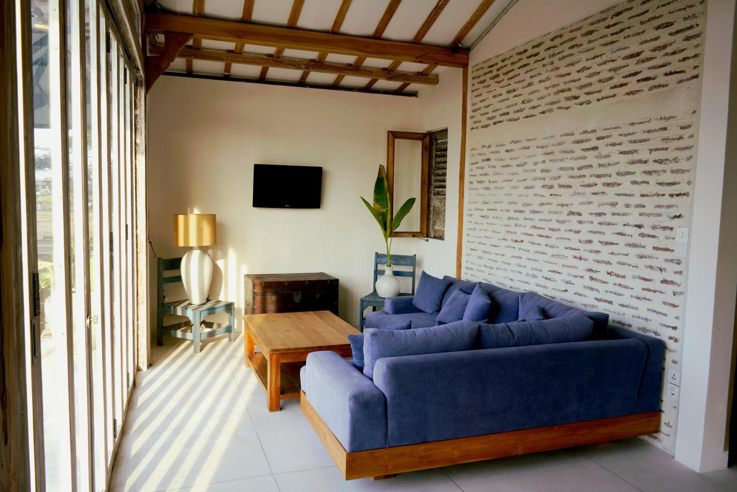 Villa Glass - Two Bedroom Villa with Private Kitchen & Panoramic View