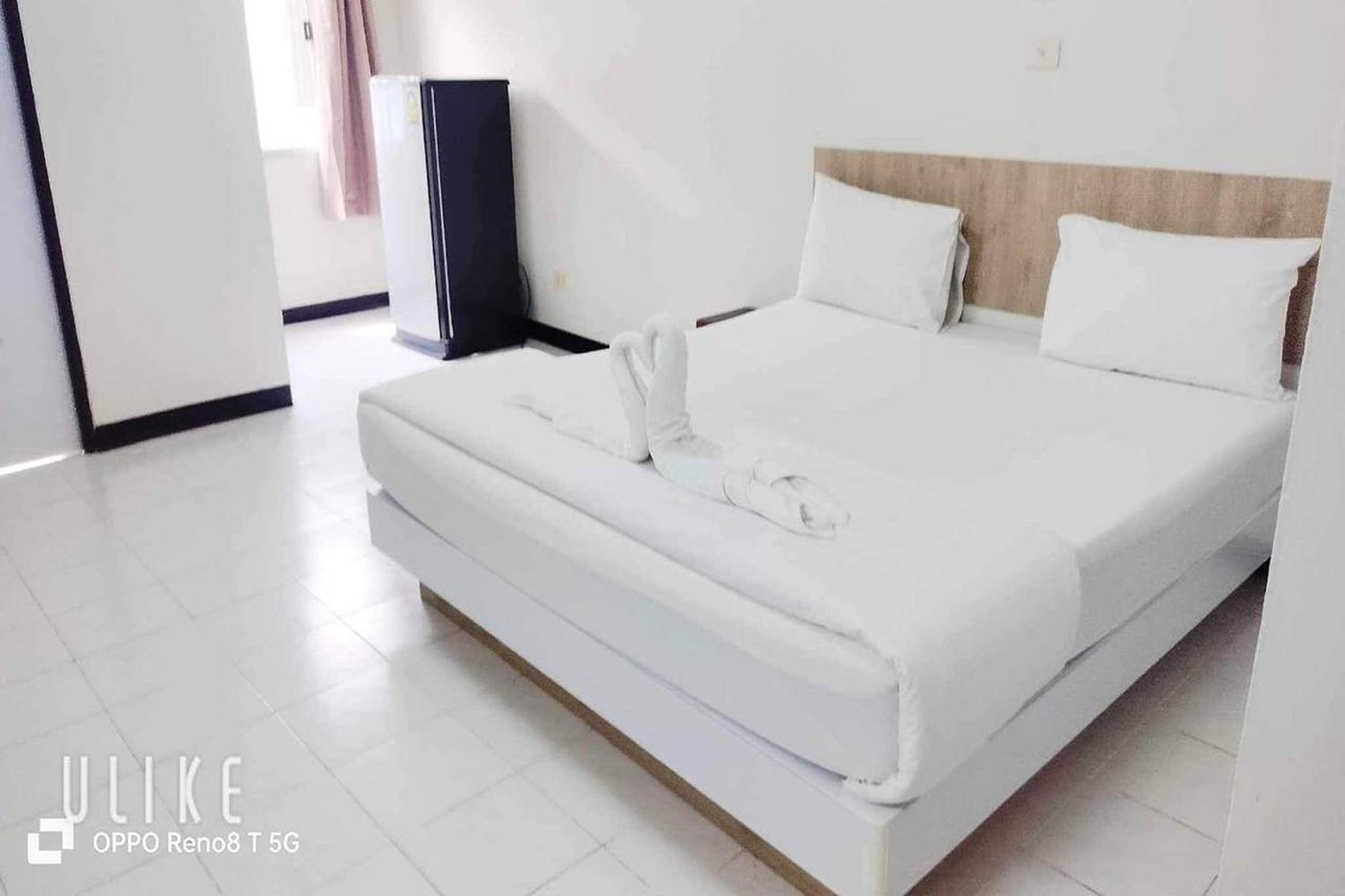 Deluxe Double Room - Photo 4