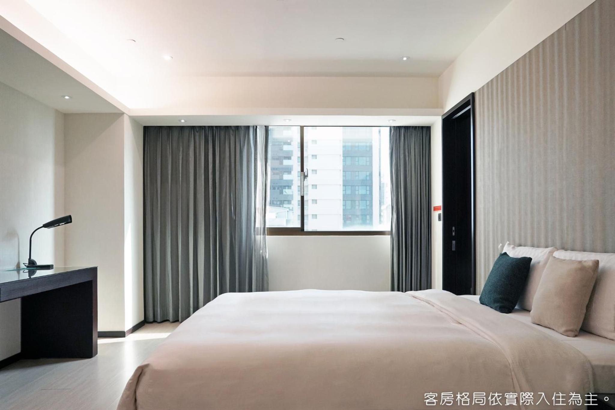 Deluxe Double Room photo 3