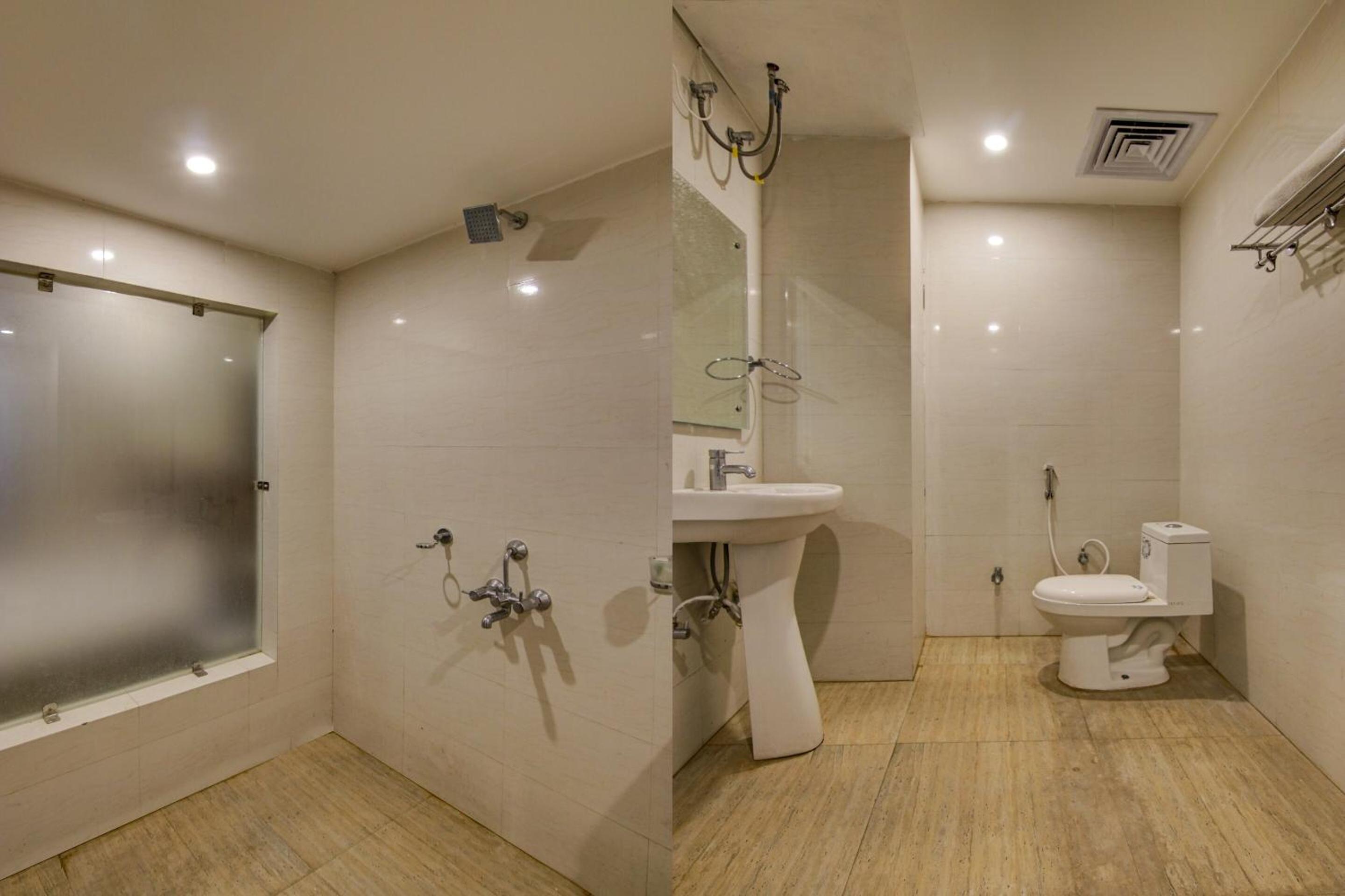 Classic Triple Room photo 2
