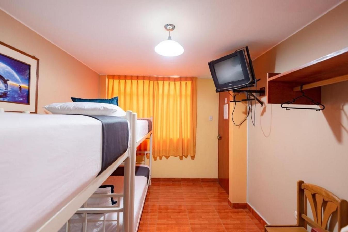 Economy Quadruple Room photo 2