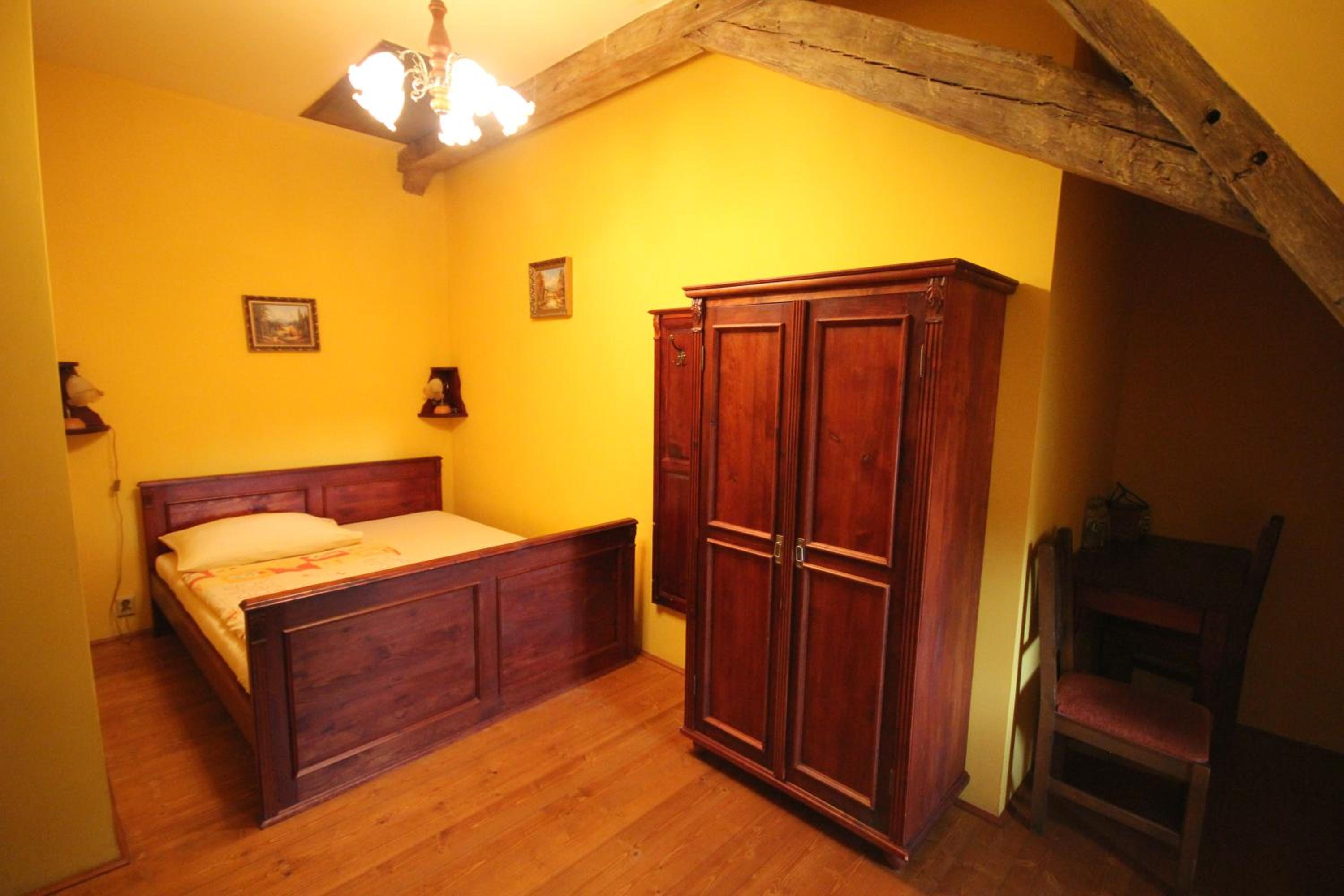 Deluxe Single Room