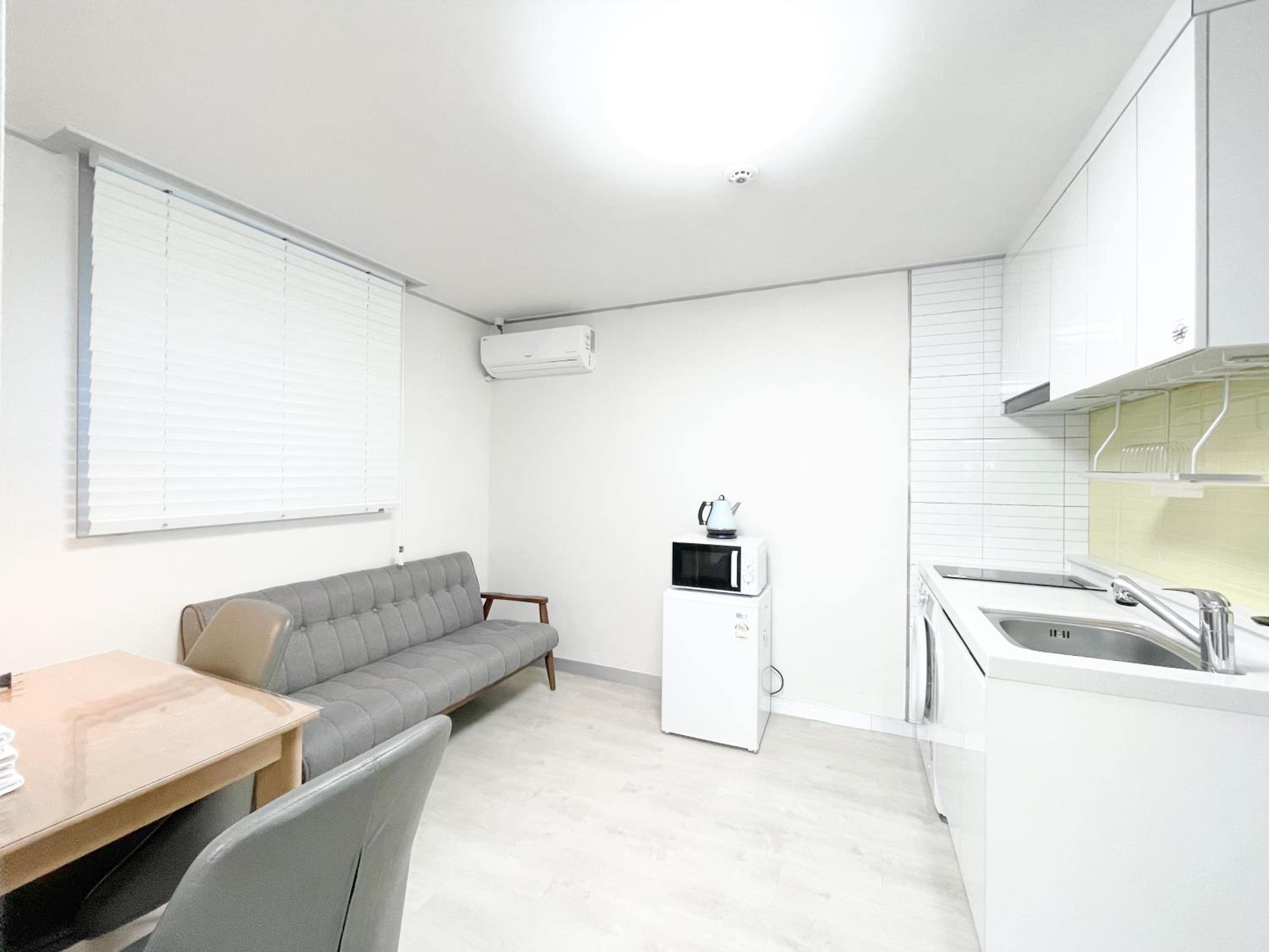 Deluxe Triple Room - Photo 7