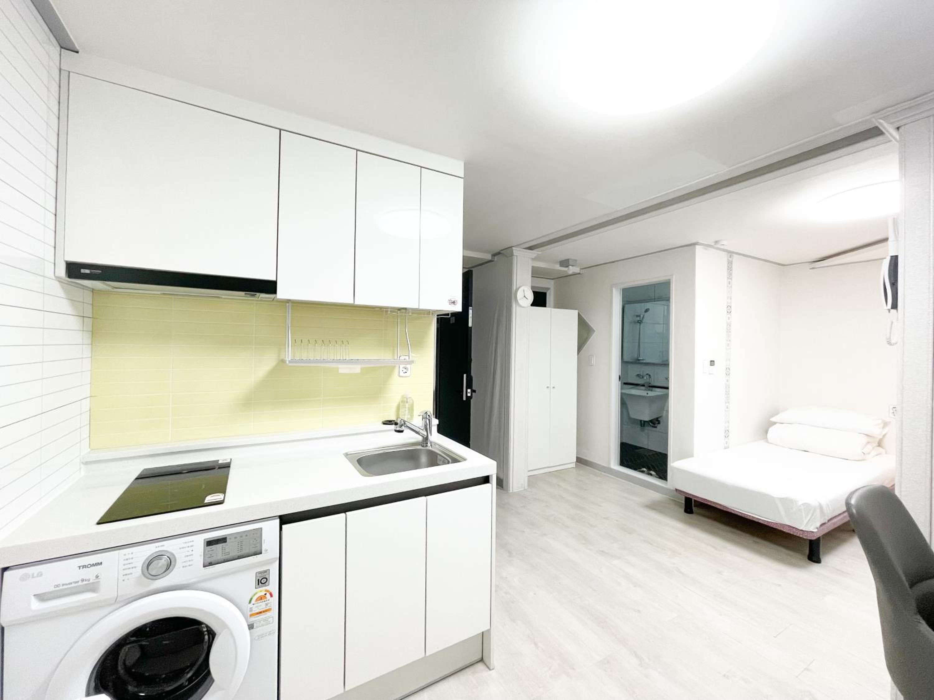 Deluxe Triple Room - Photo 4
