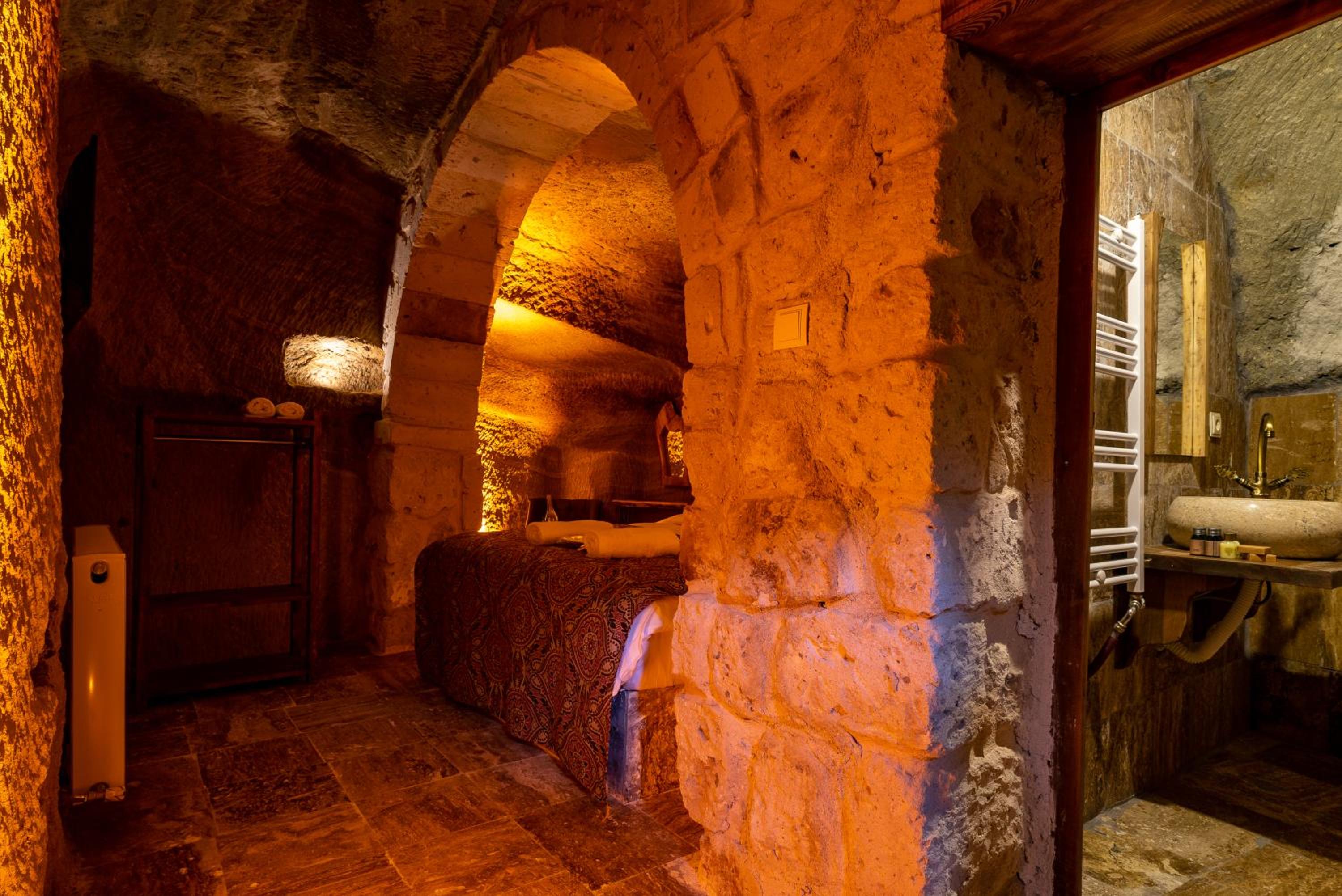 Double Room with Private Bathroom photo 1