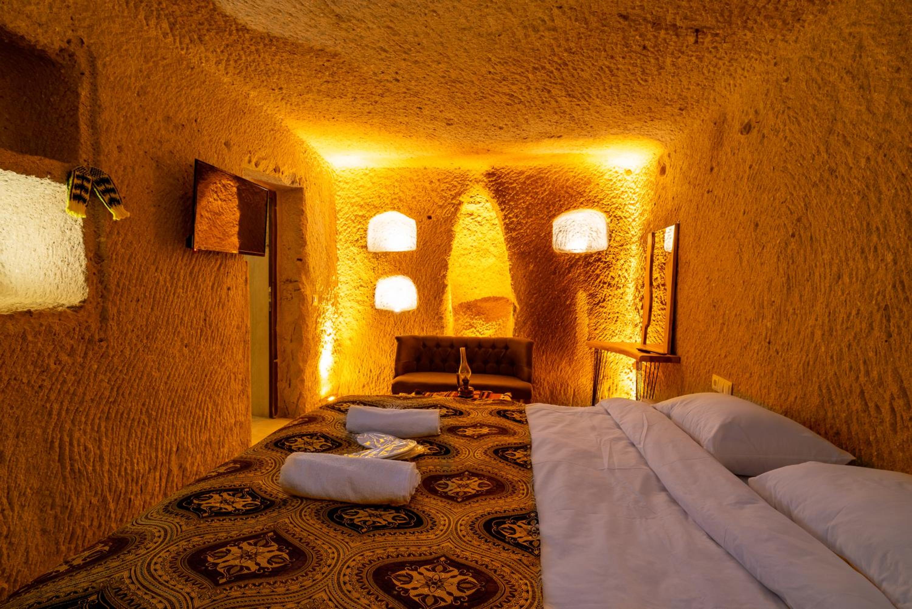 Double Room with Private Bathroom photo 1
