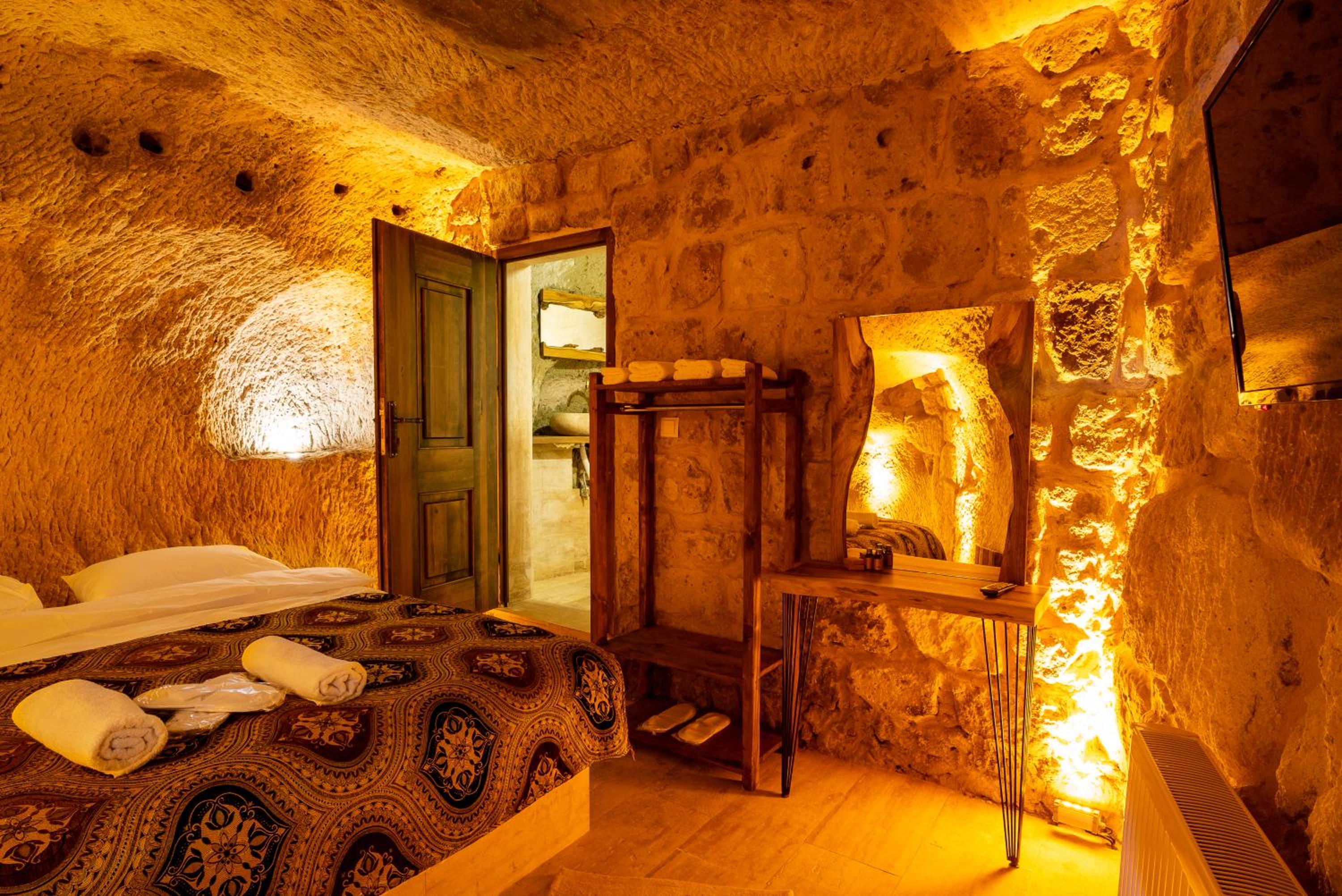 Double Room with Private Bathroom photo 3