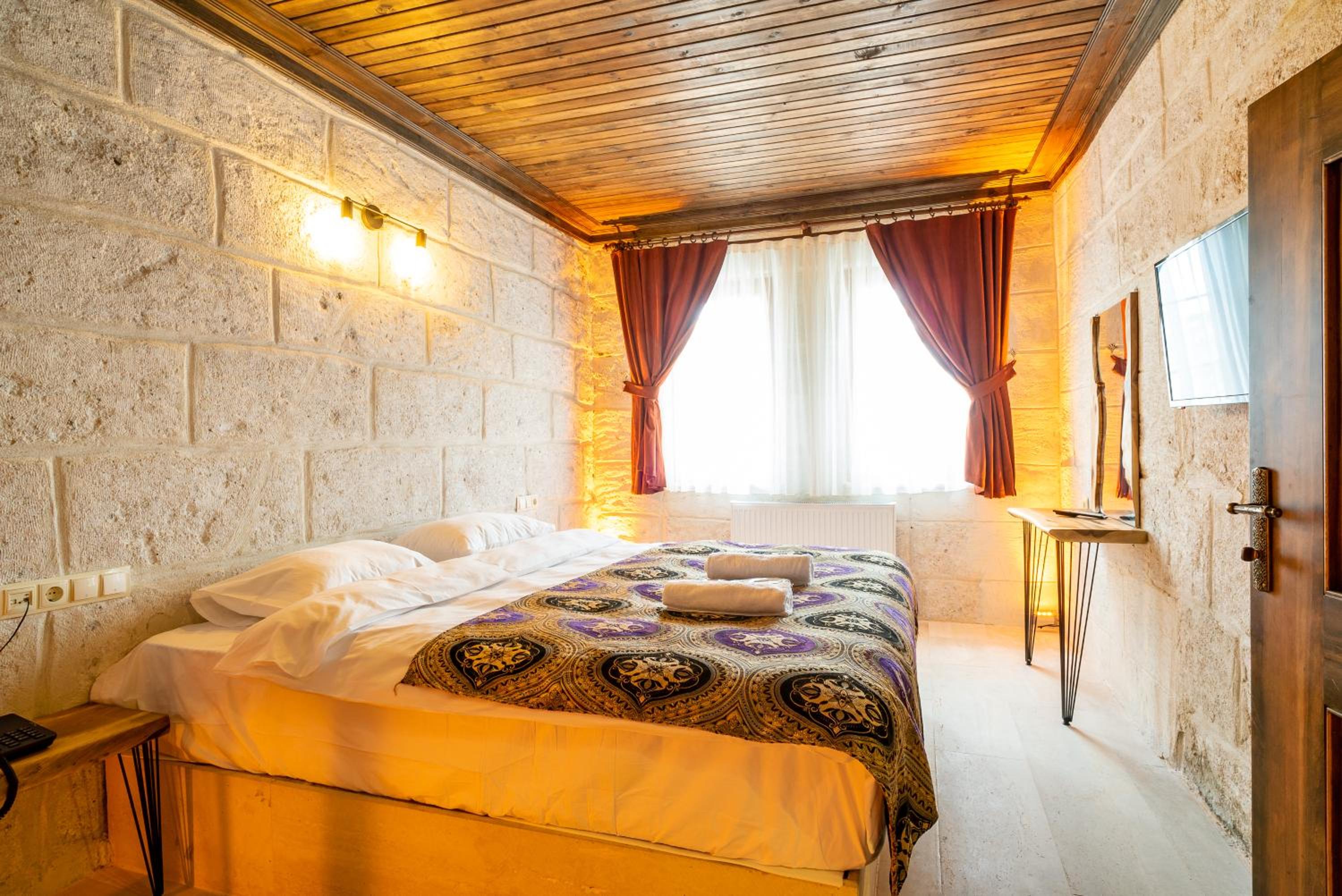 Double Room with Private Bathroom photo 1