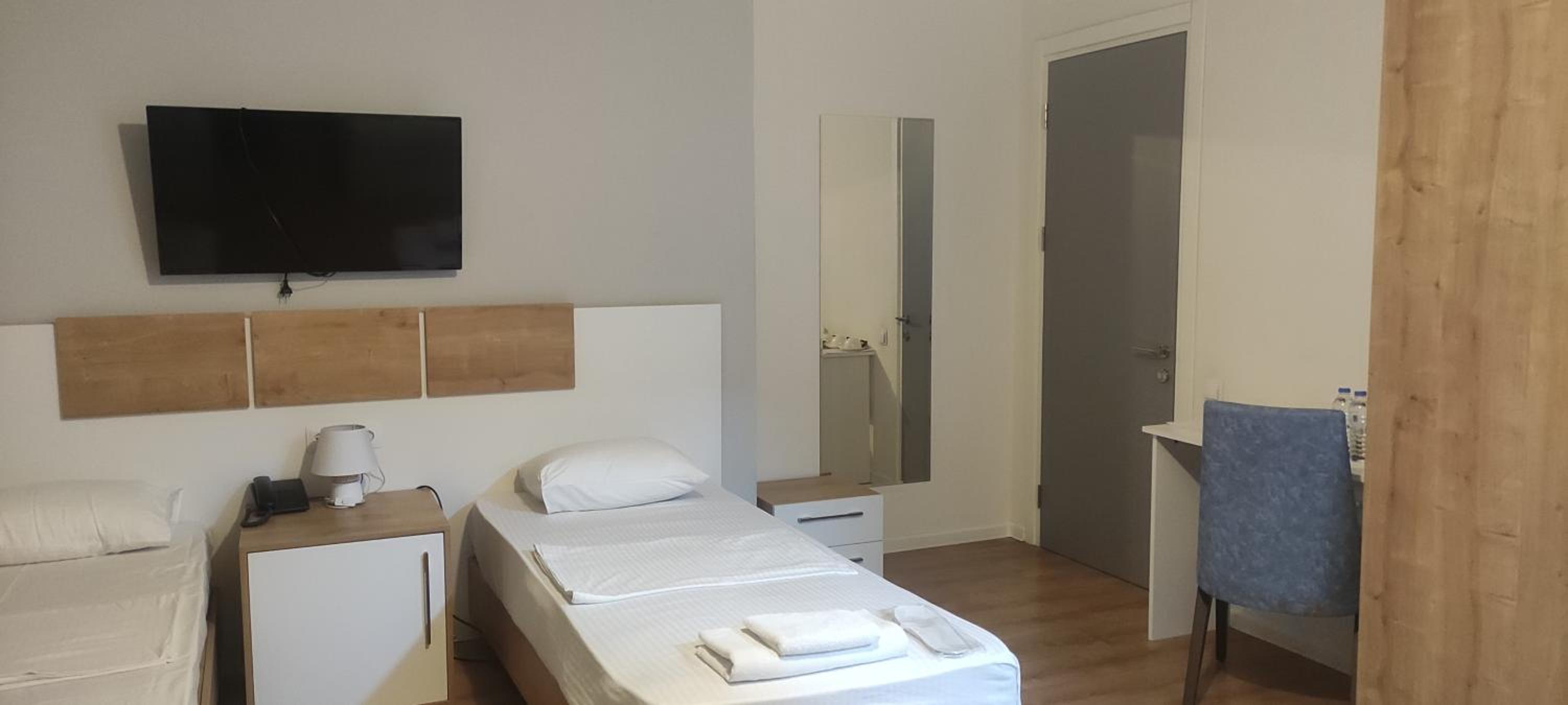 Economy Quadruple Room