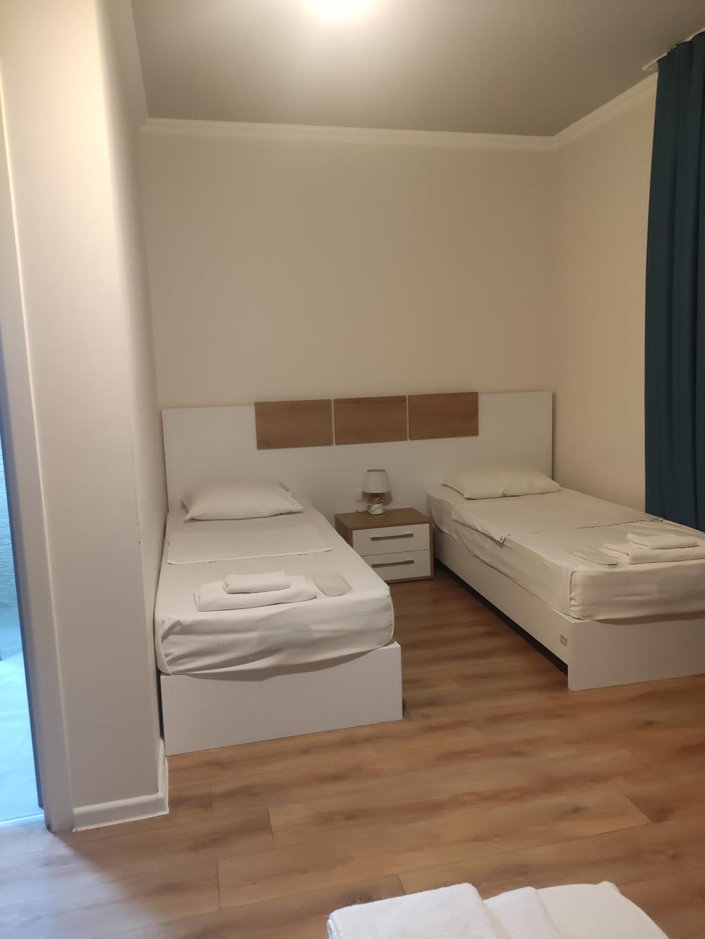 Economy Quadruple Room photo 3