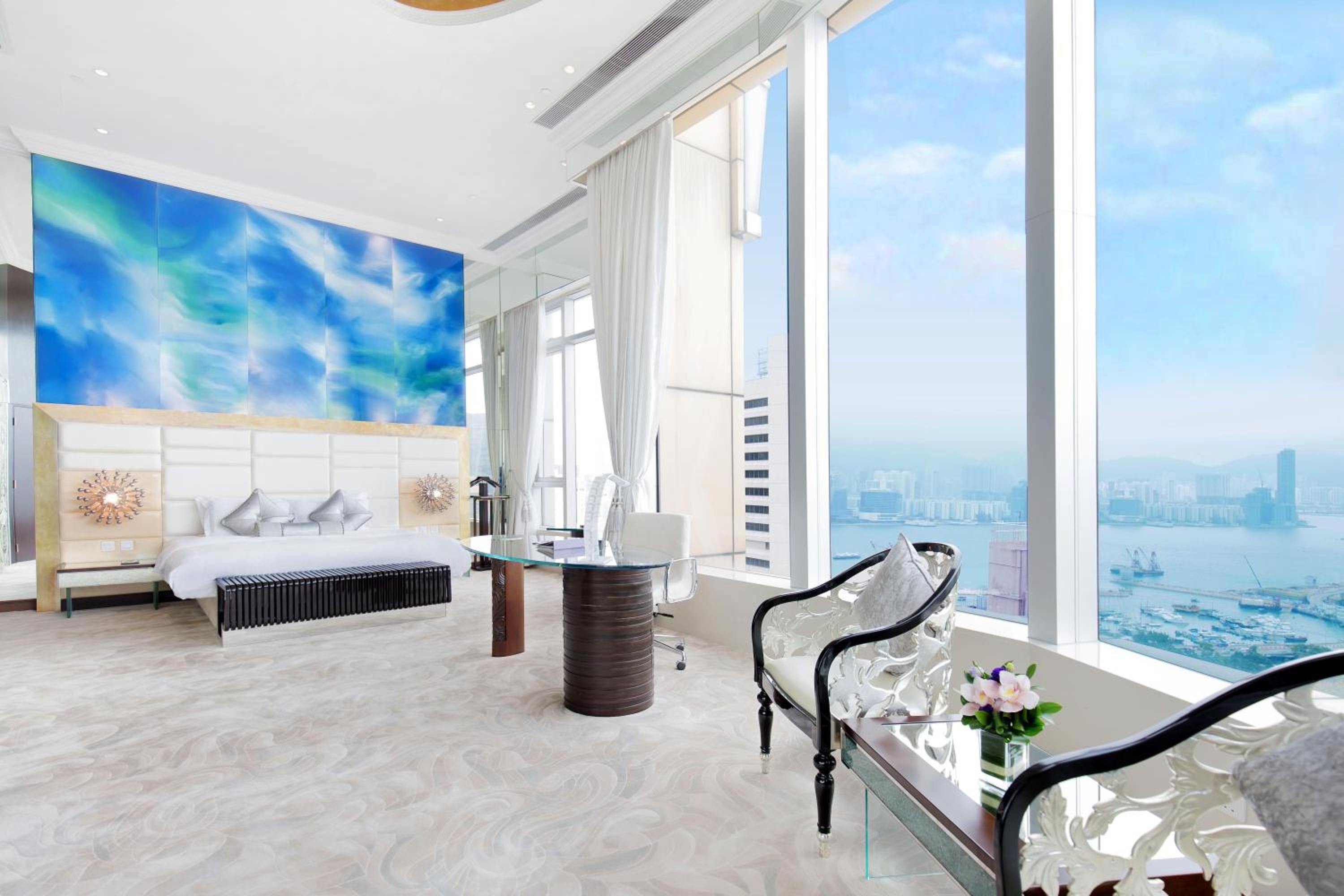 Presidential Suite Presidential Suite