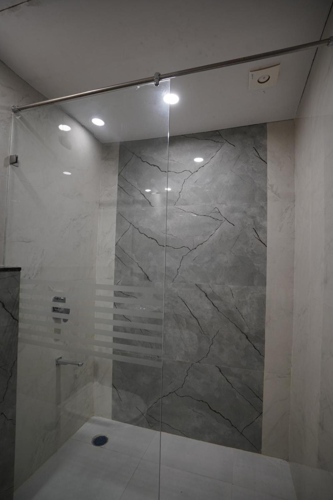 Deluxe Twin Room - Photo 5