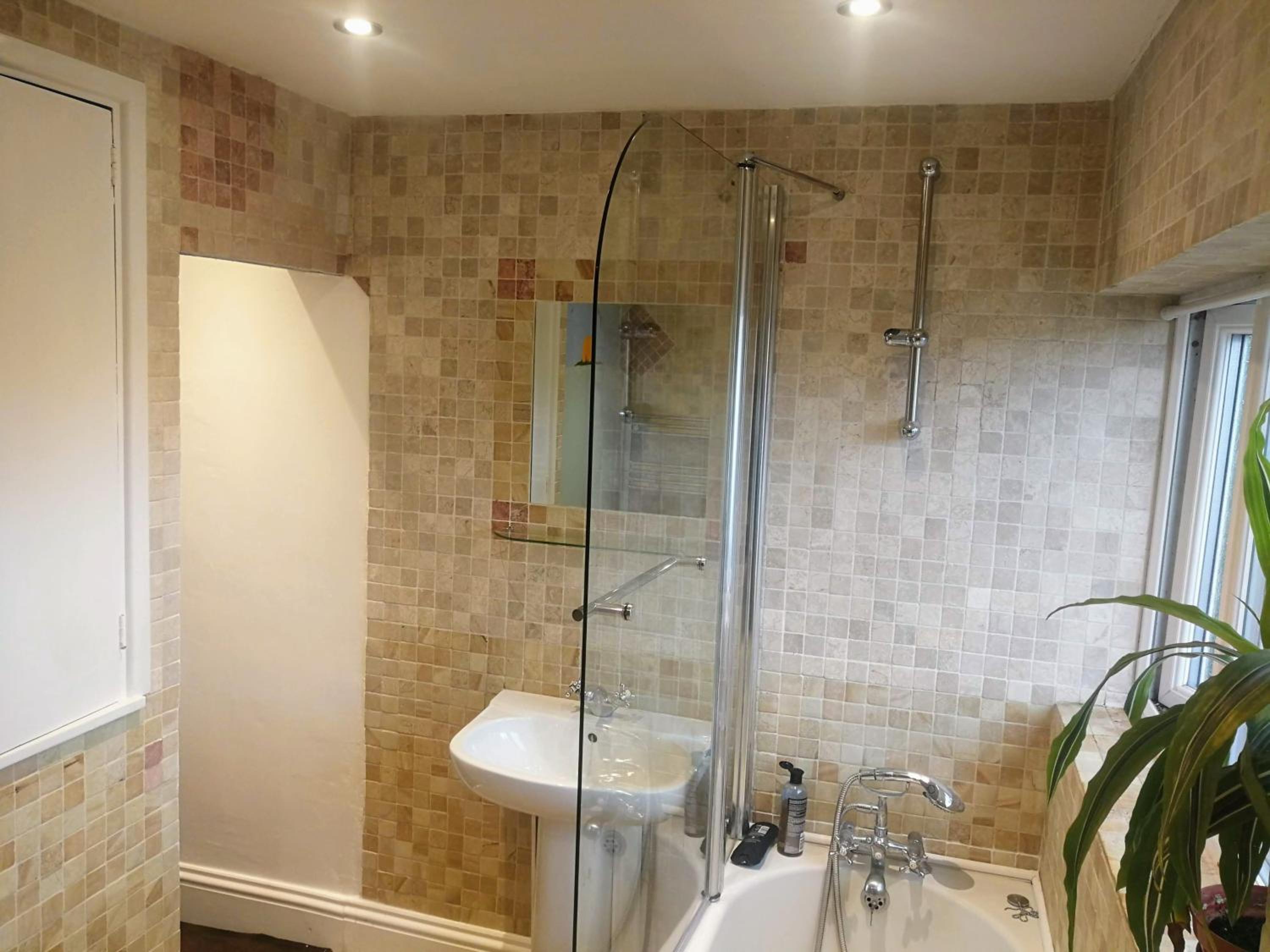 Double or Twin Room with Bathroom photo 3