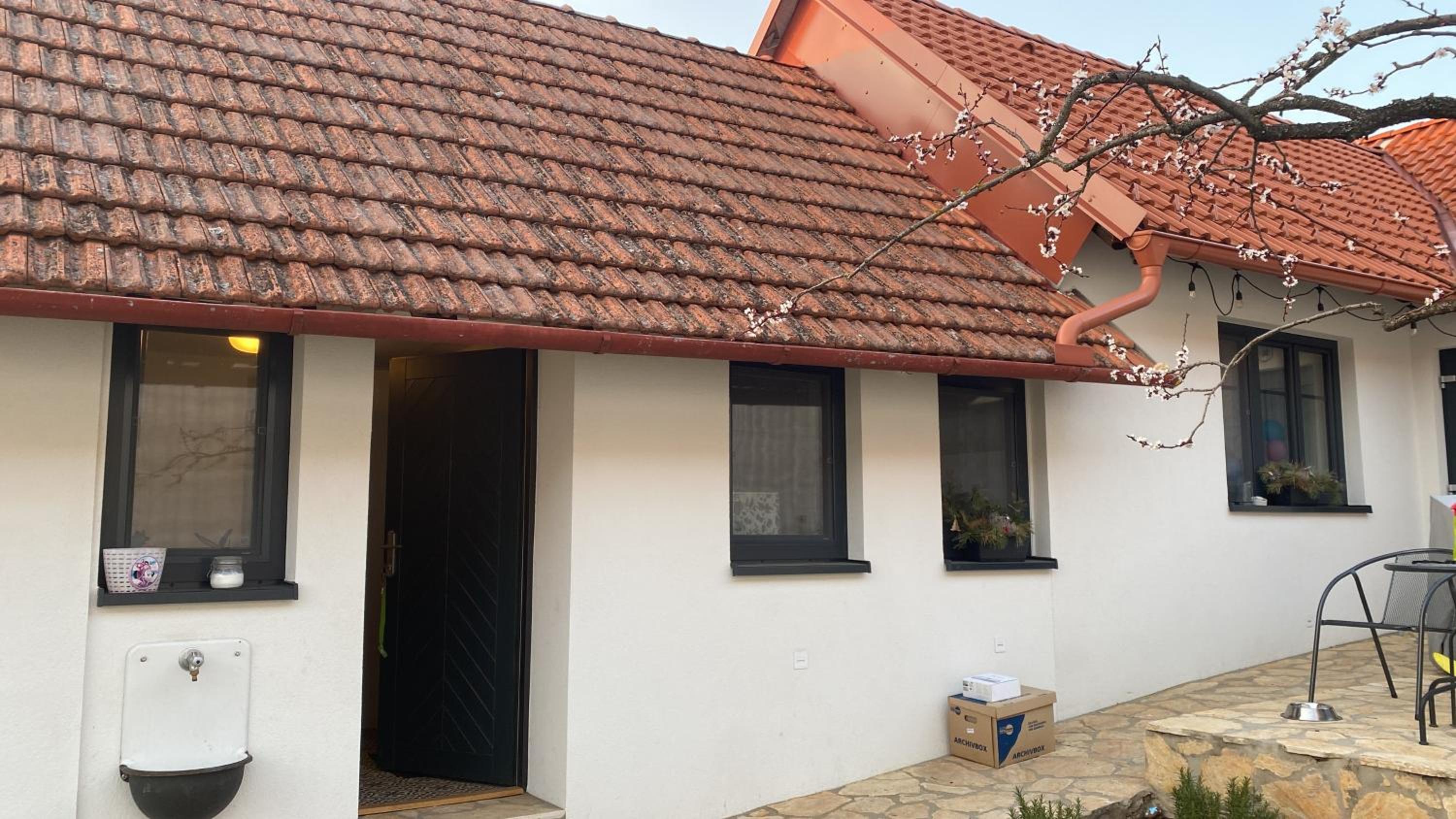Two-Bedroom House photo 2