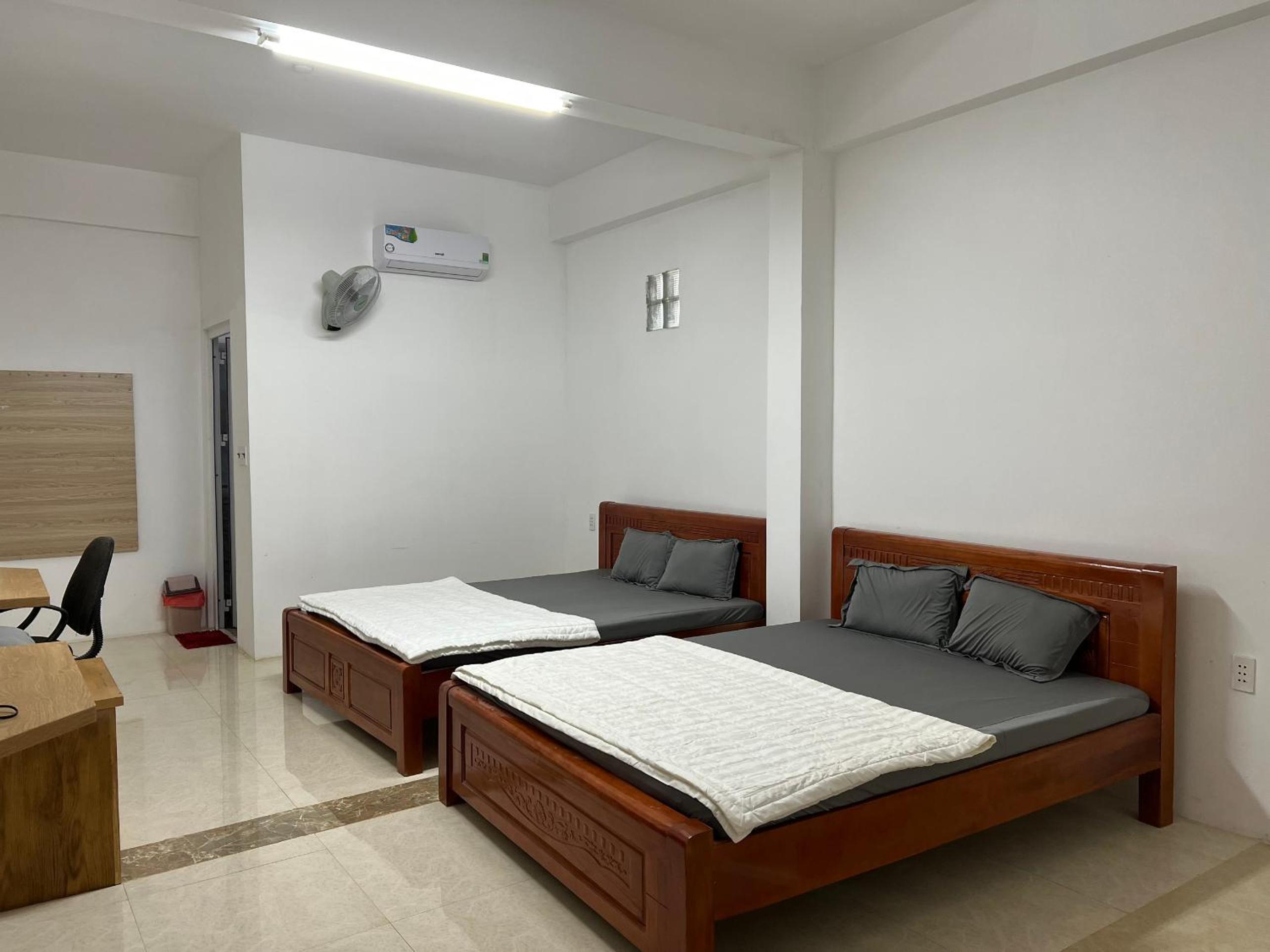 Double Room With Two Double Beds - Photo 6