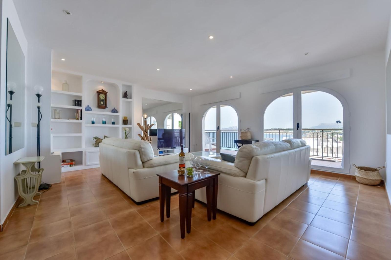 Apartamento con vista al mar