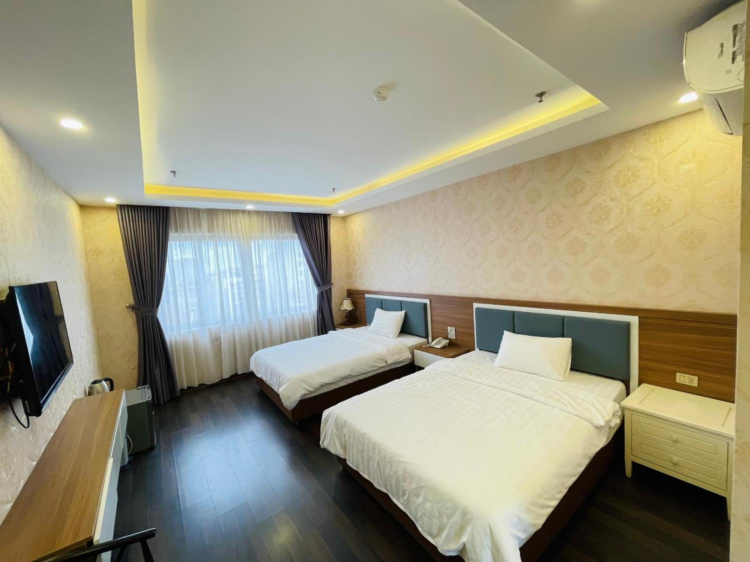 Large Double Room