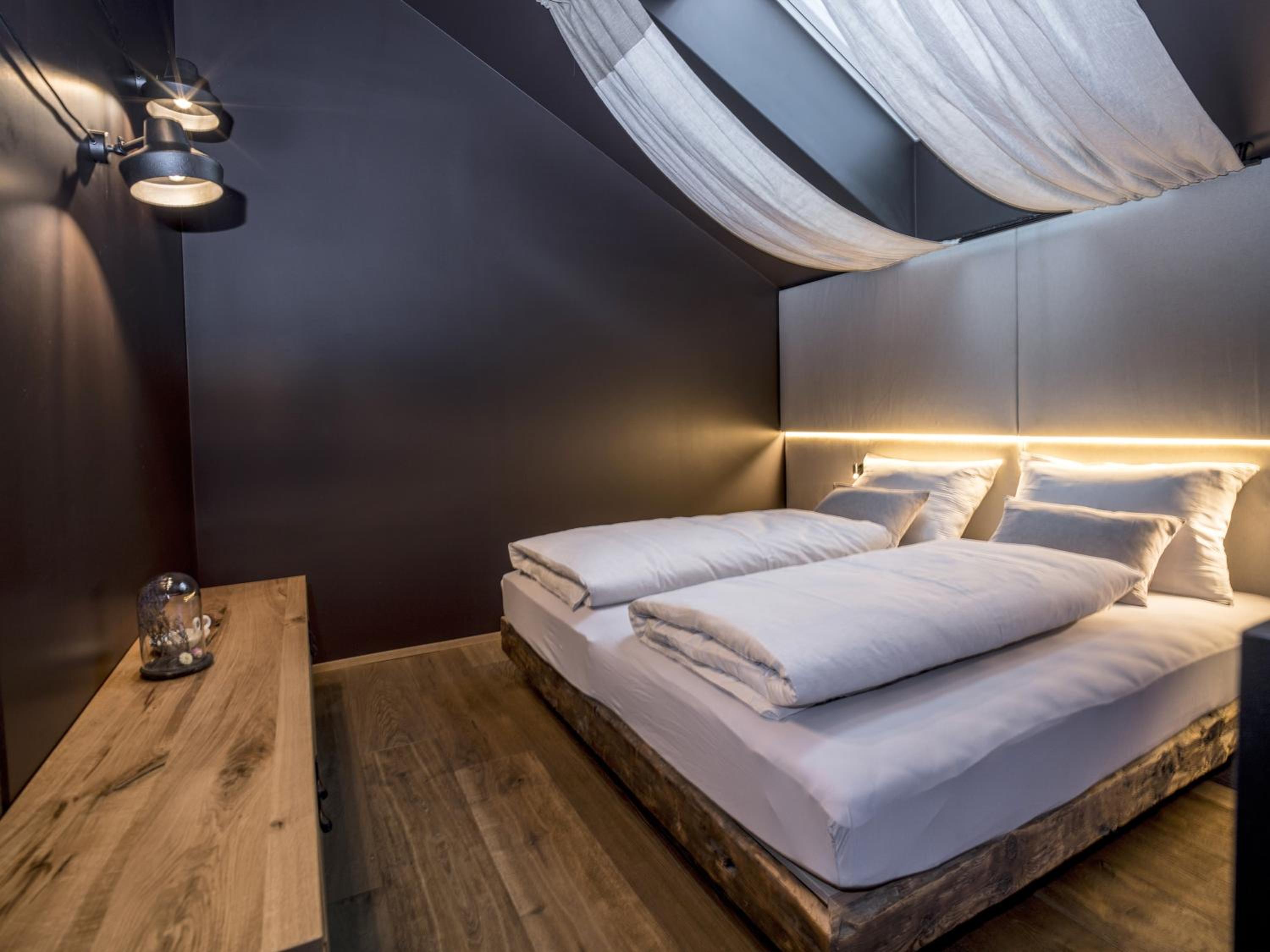 Deluxe Double or Twin Room - Photo 1