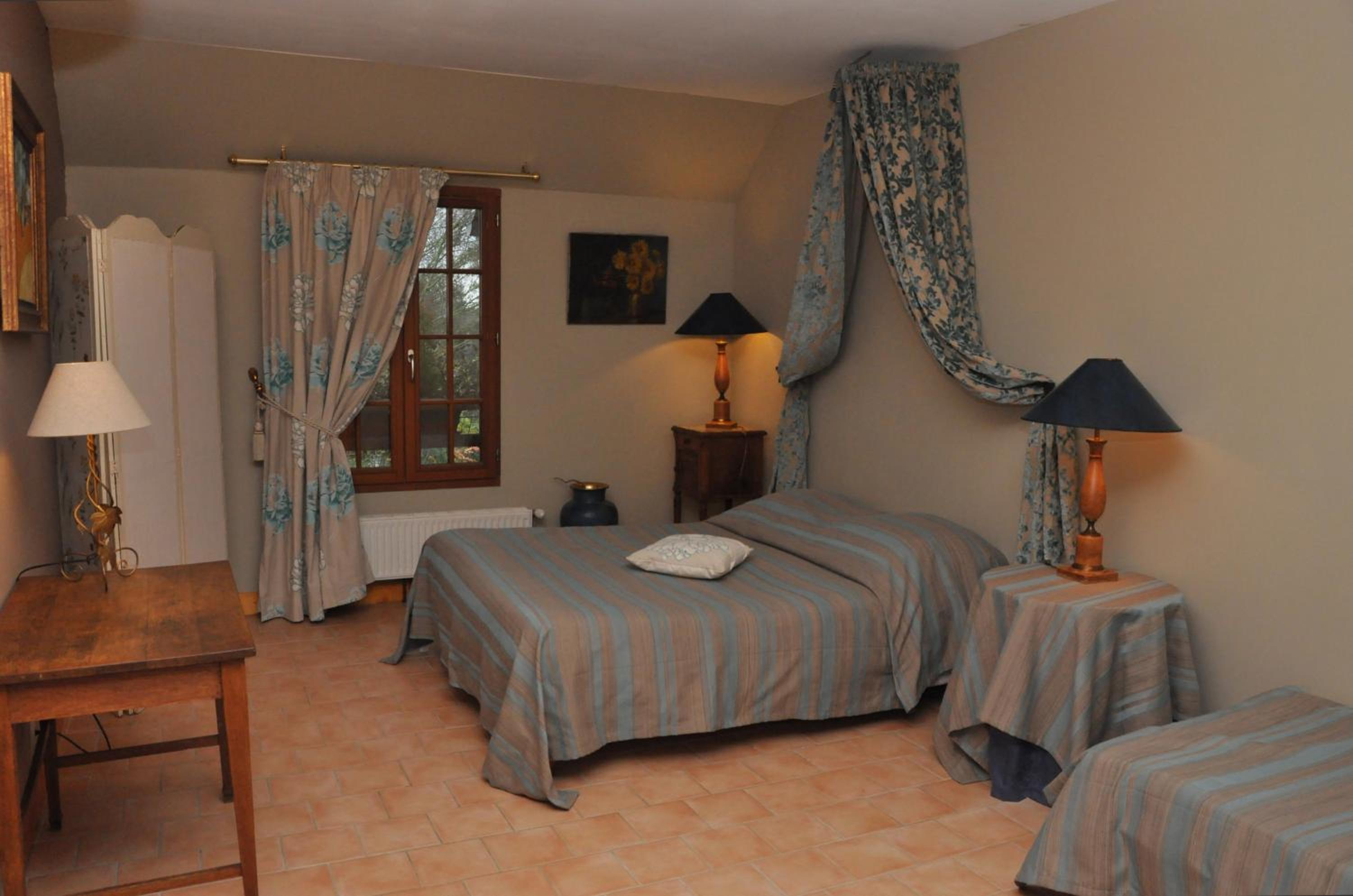 Triple Room with Garden View photo 2
