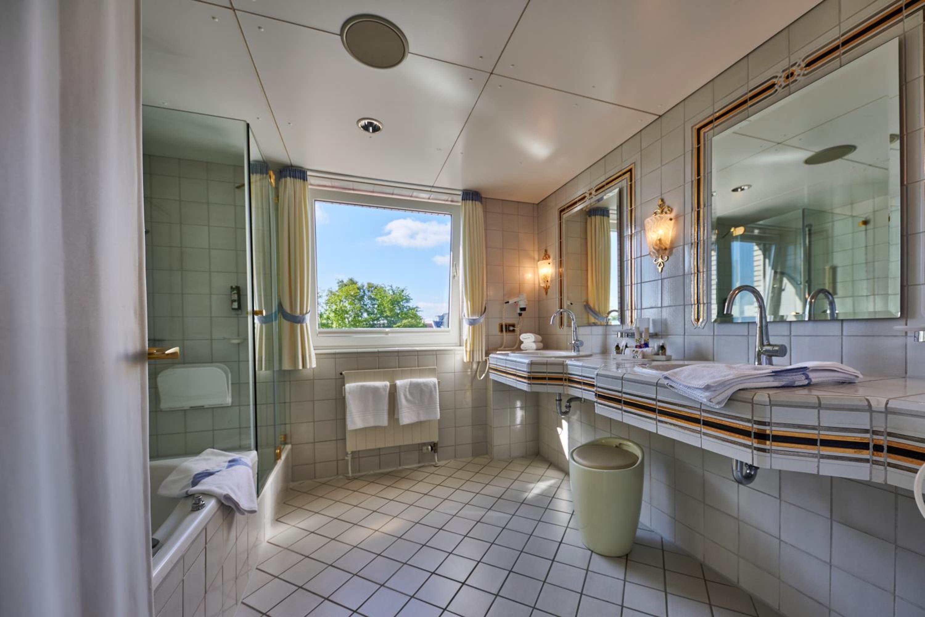 Suite with Sea View photo 3