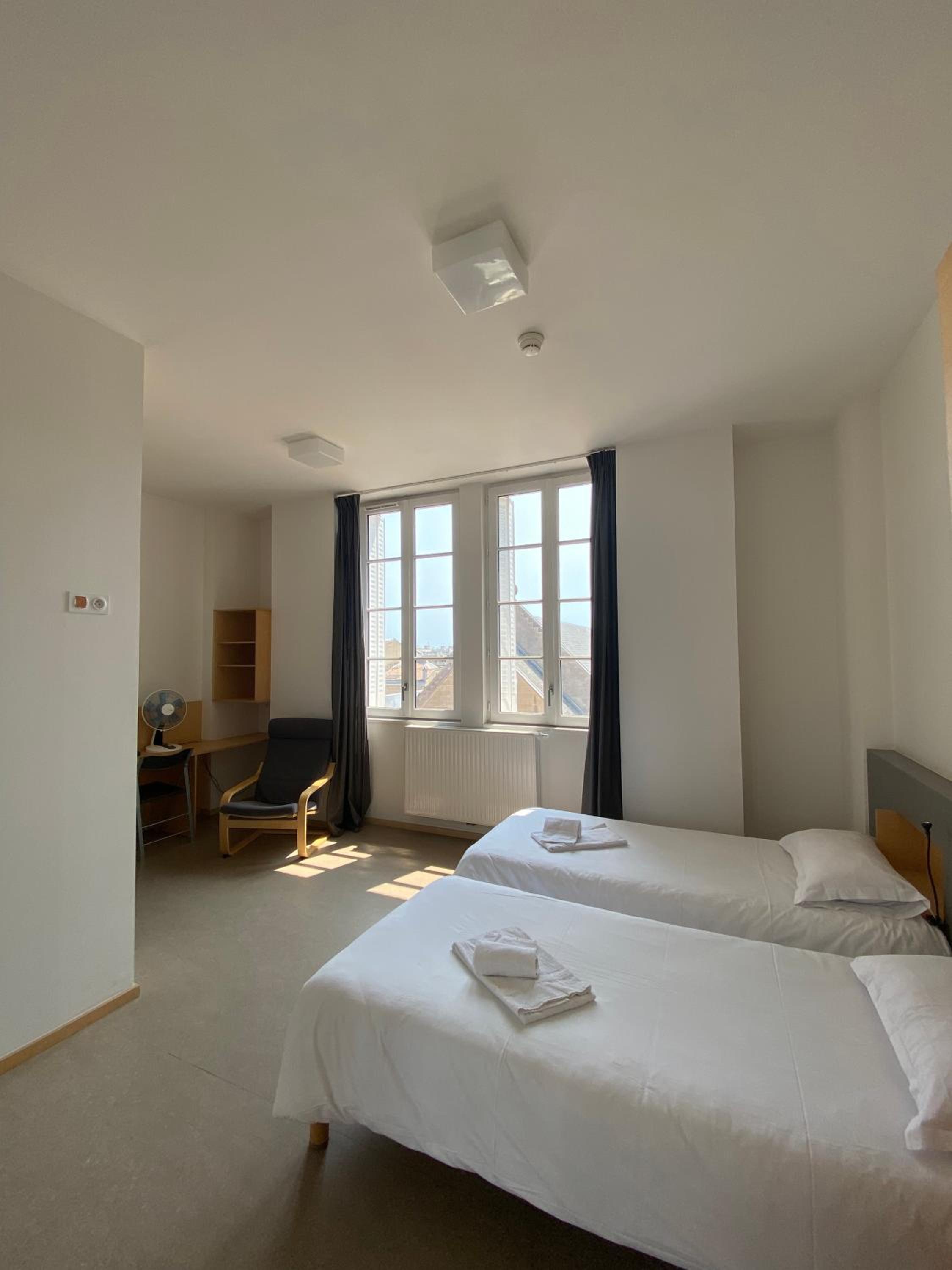 Deluxe Twin Room photo 1