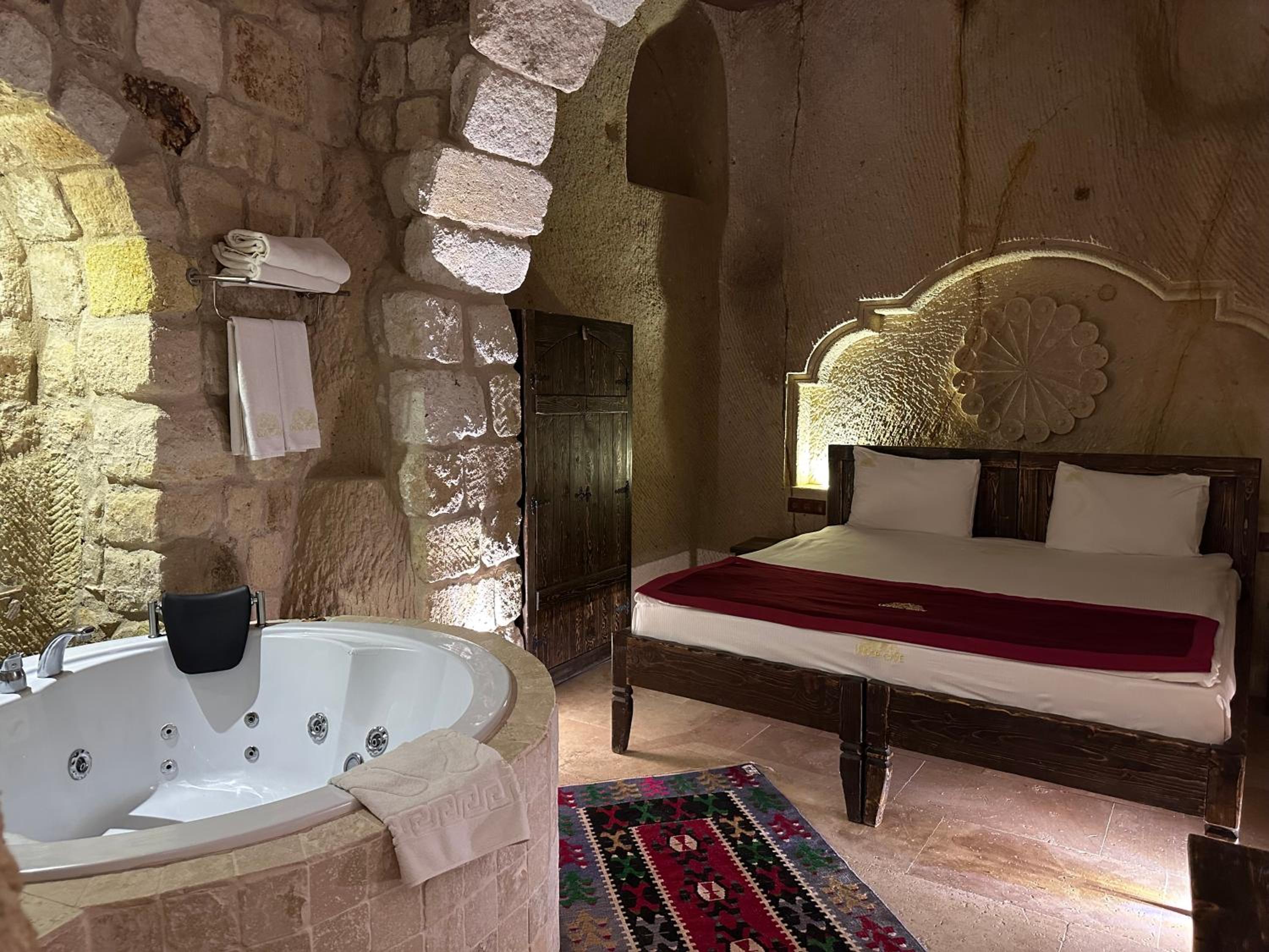 Quarto King com Banheira de Hidromassagem