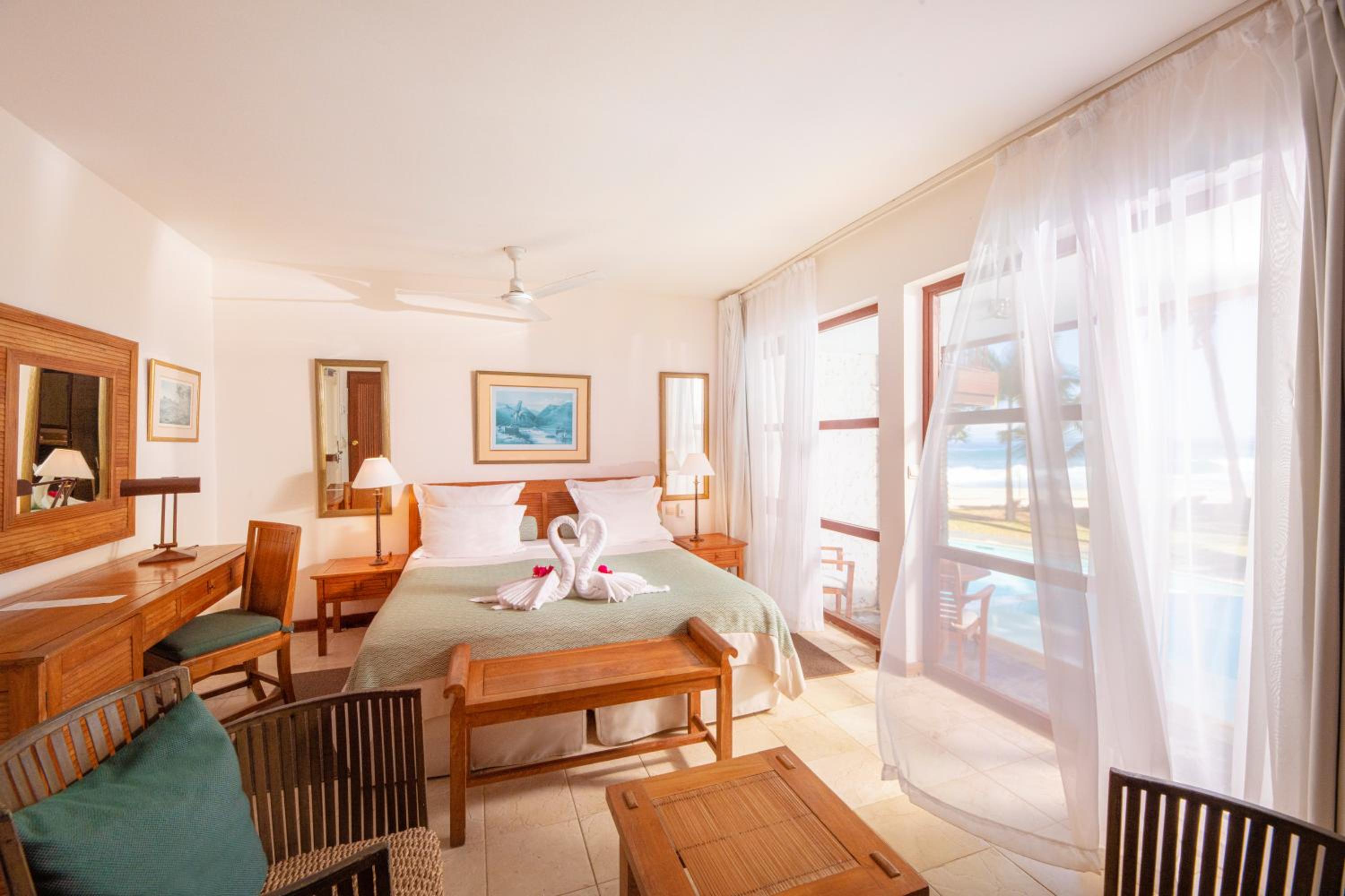 Superior Double or Twin Room with Pool Access