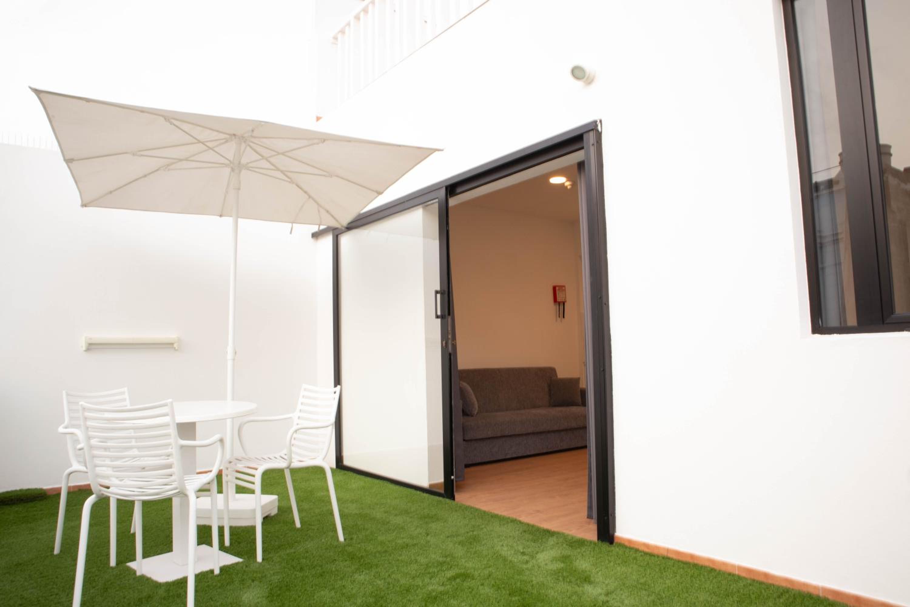 Loft Suite with Terrace  photo 2