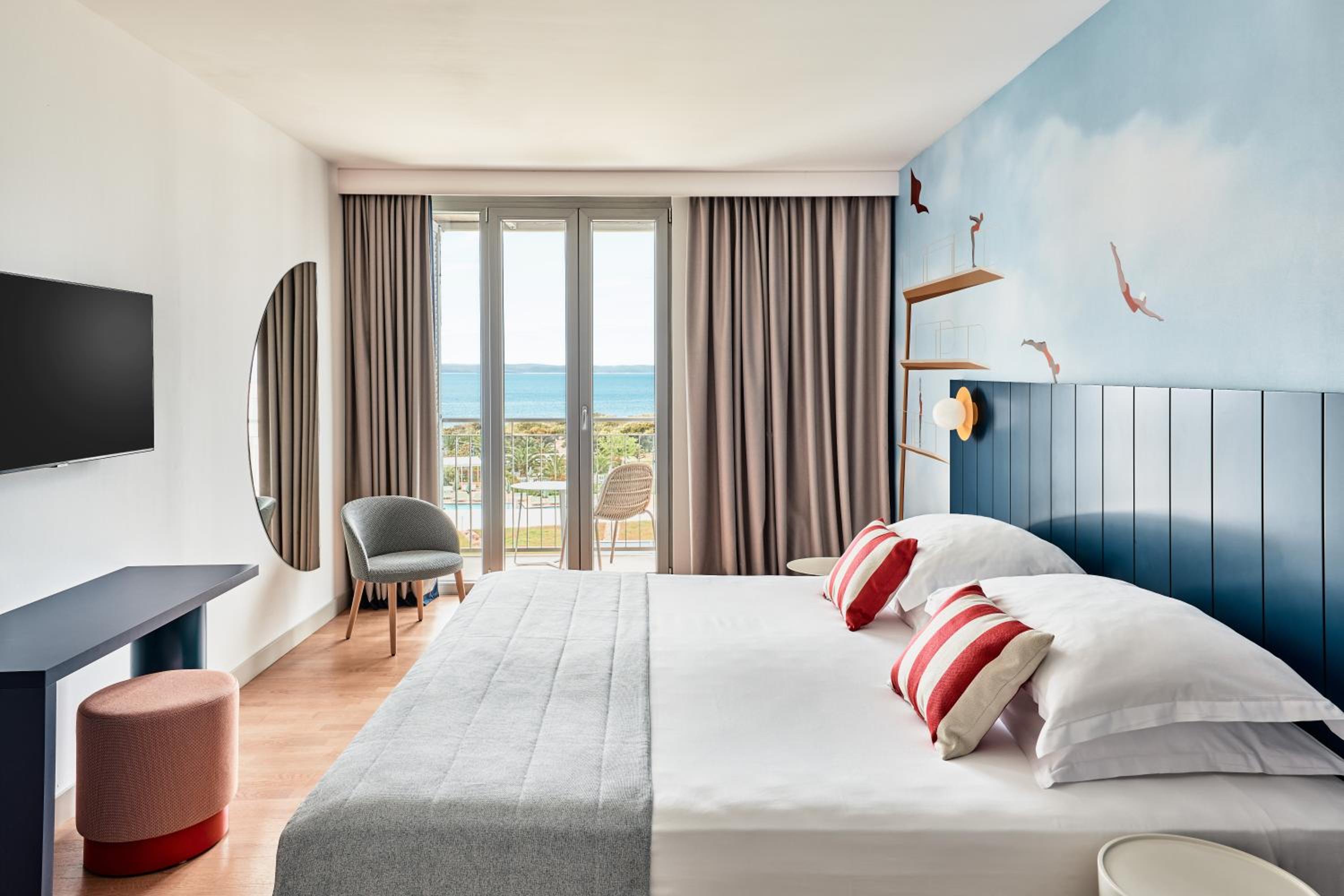 Exclusive Suite Partial Sea View photo 2