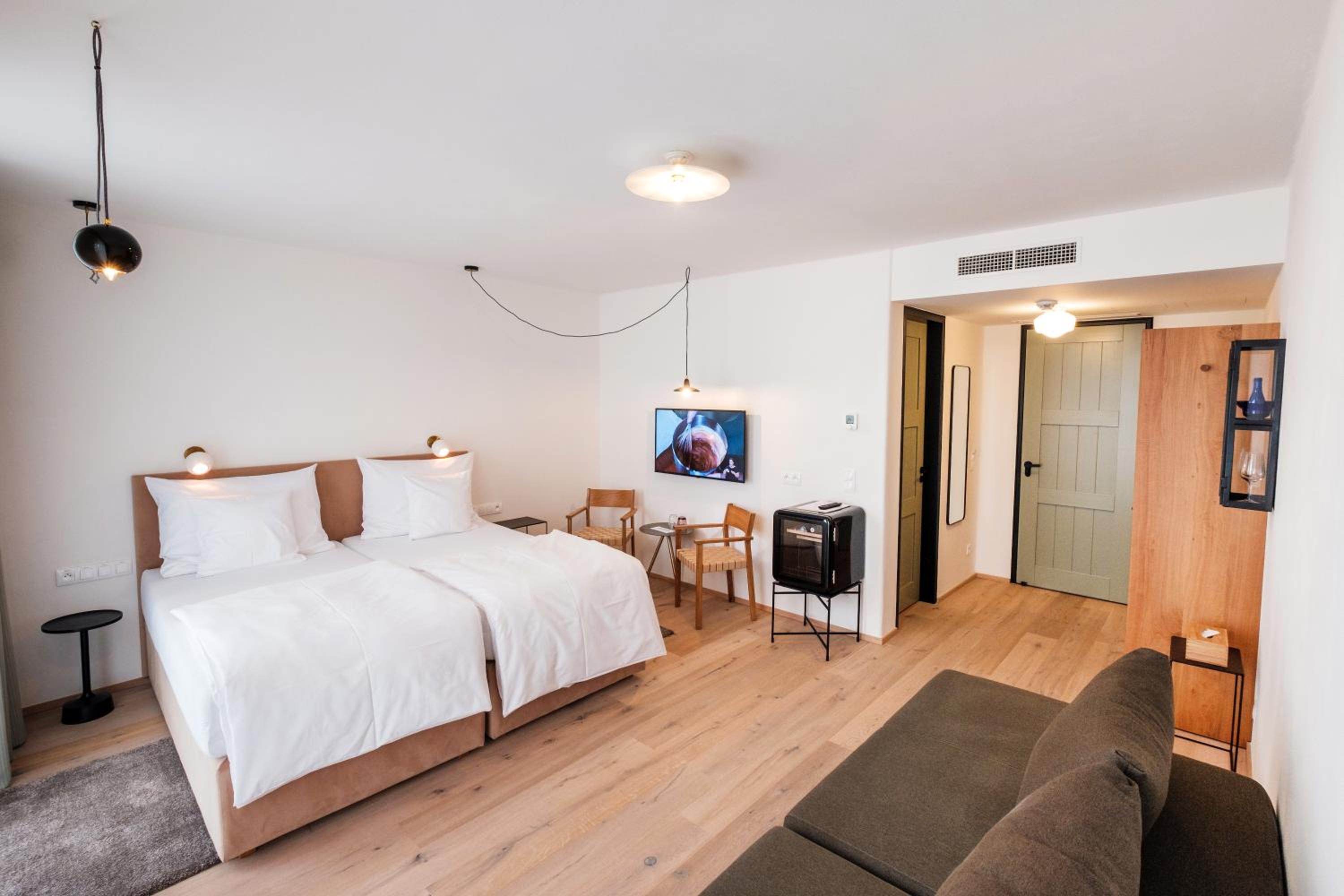 Superior Double or Twin Room - Photo 7