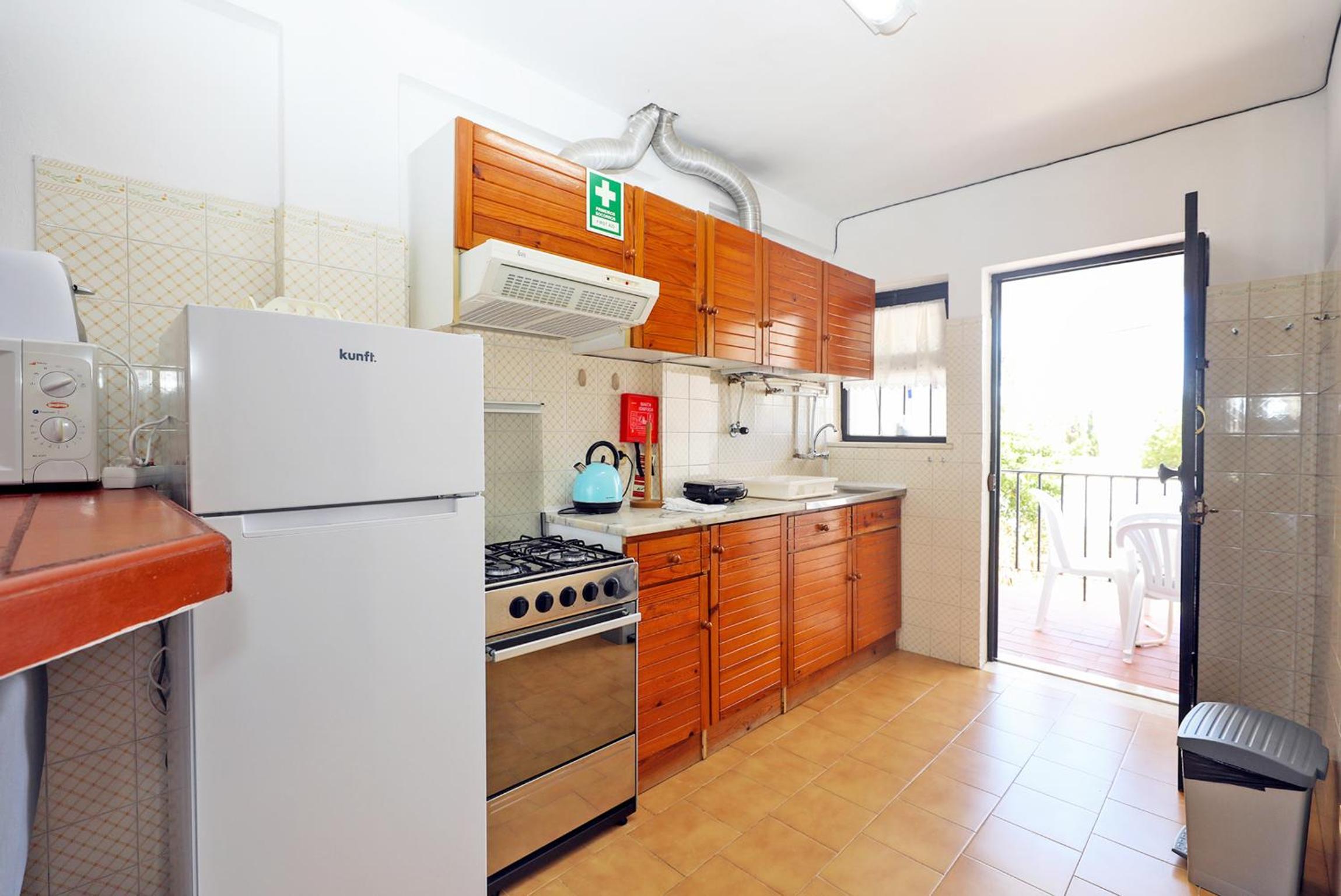 One-Bedroom Apartment - Photo 27