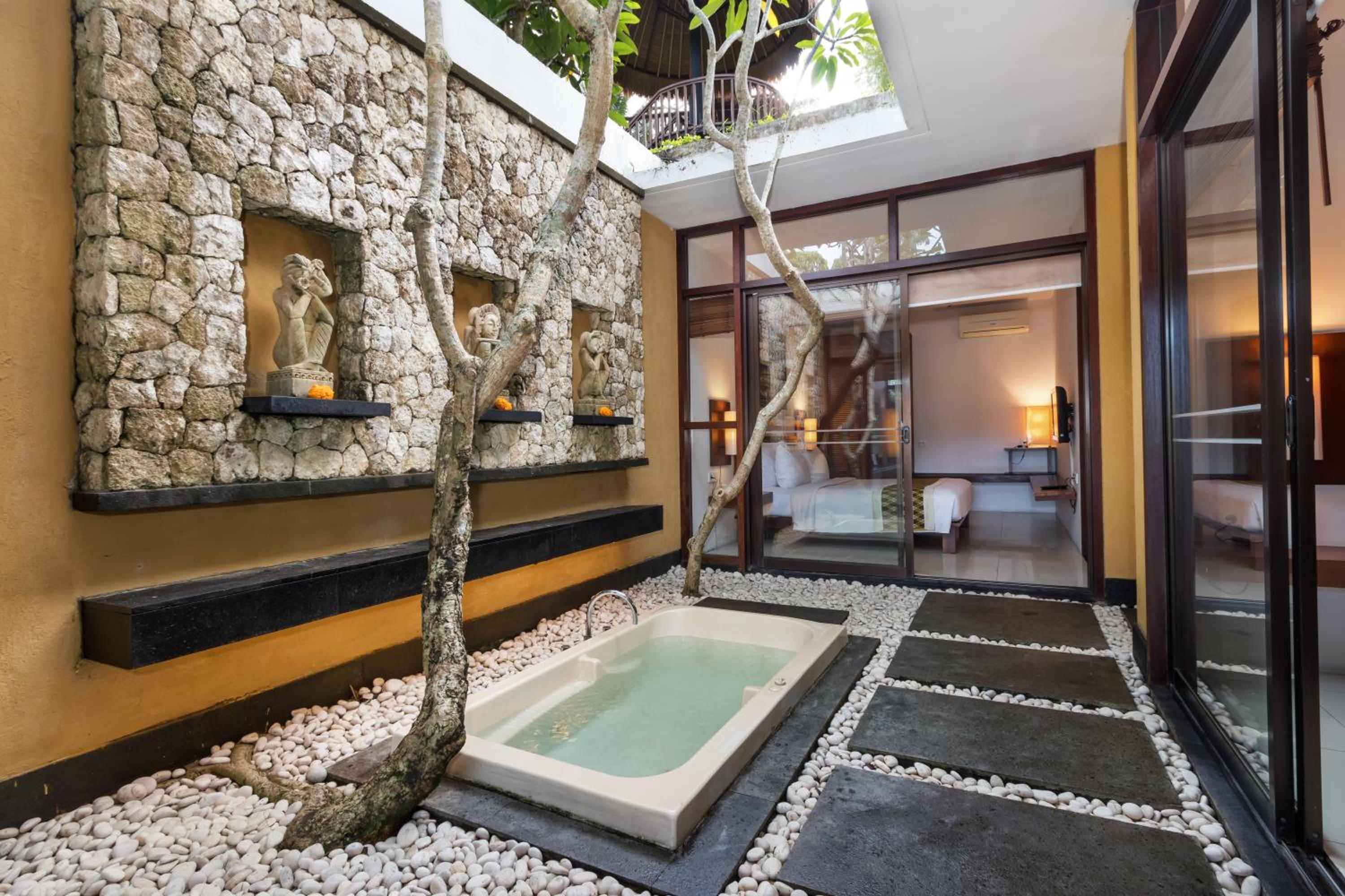 One Bedroom Deluxe Villa with Private Pool - Photo 12