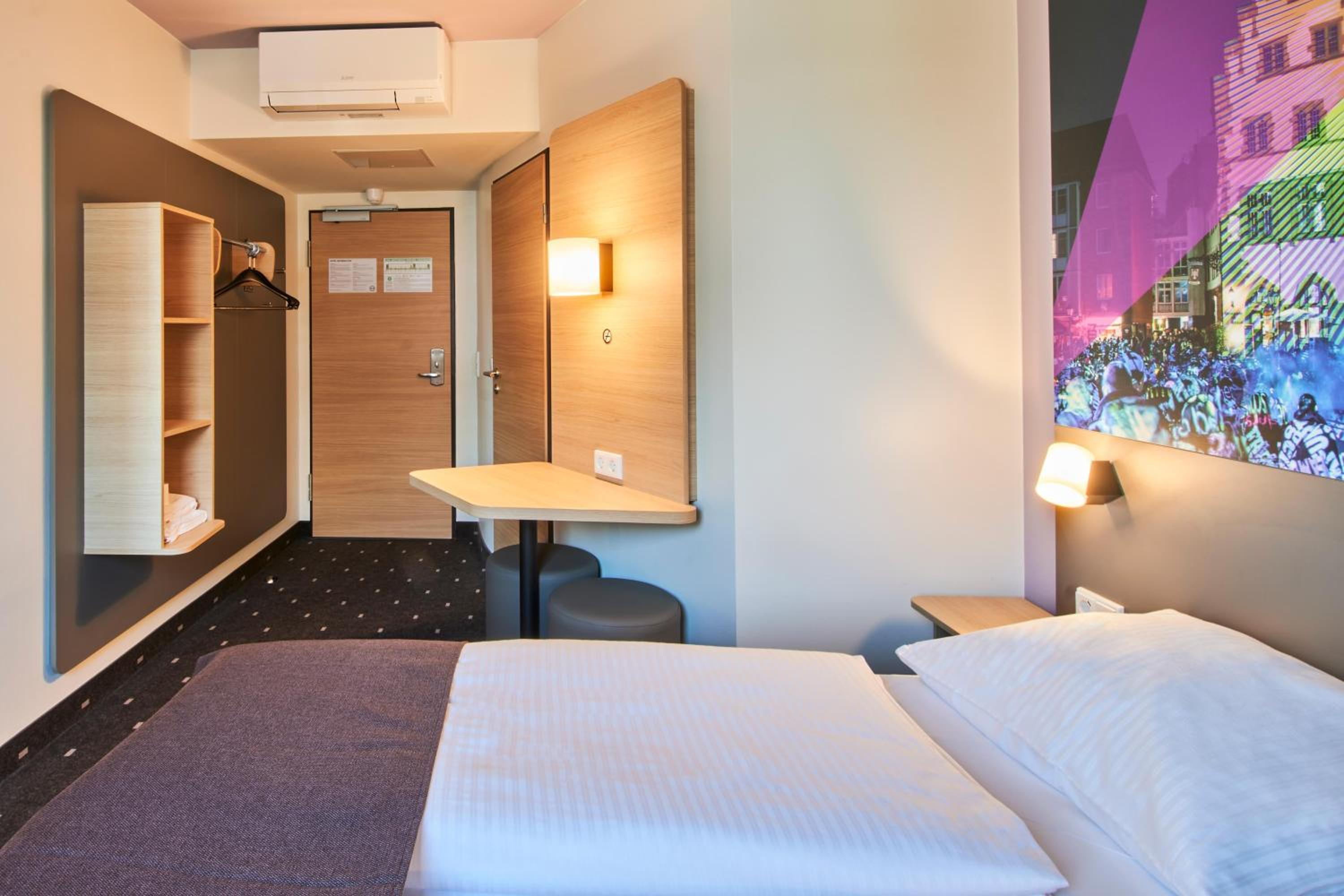Double Room - Photo 4