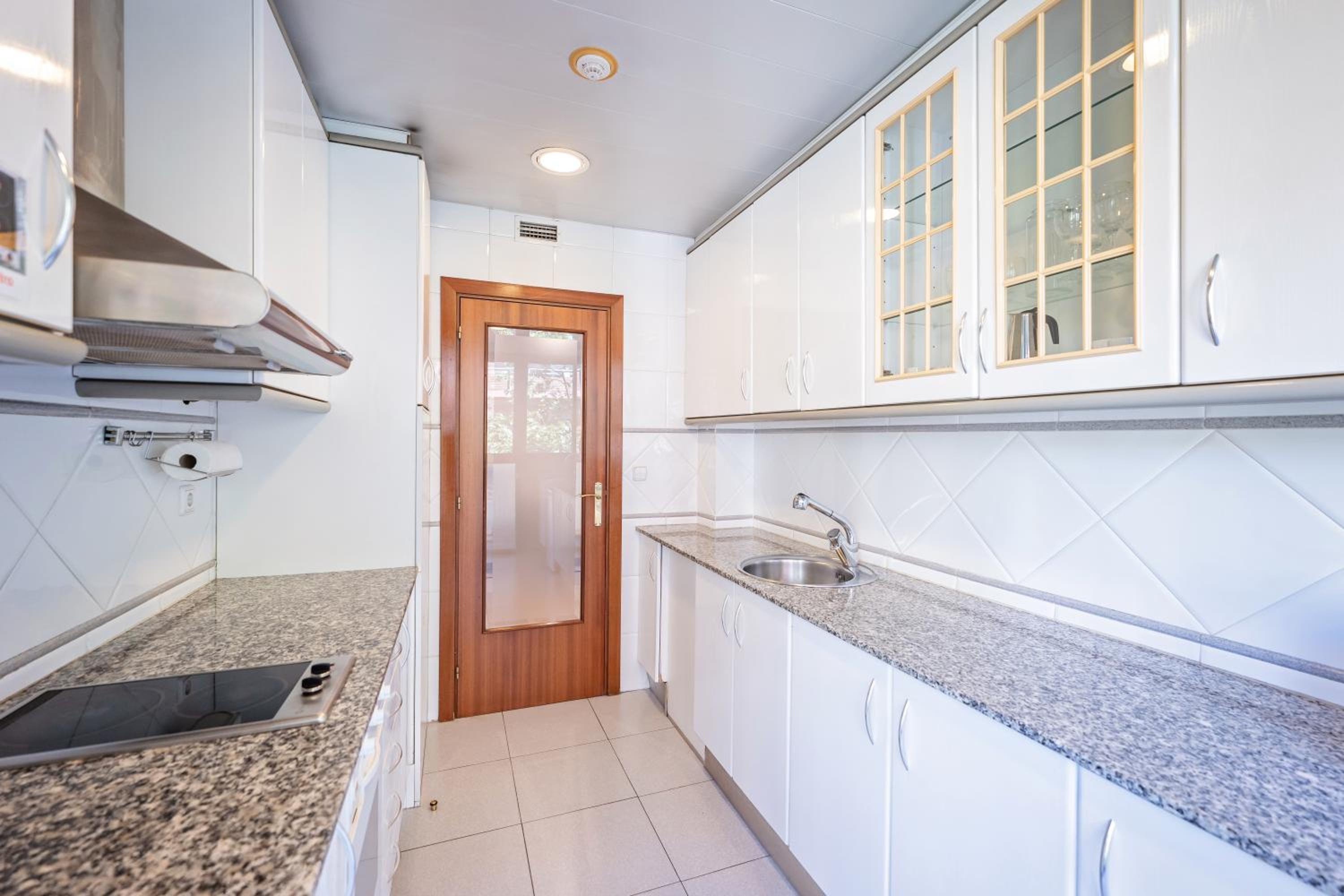 Two-Bedroom Apartment (4 Adults) photo 2