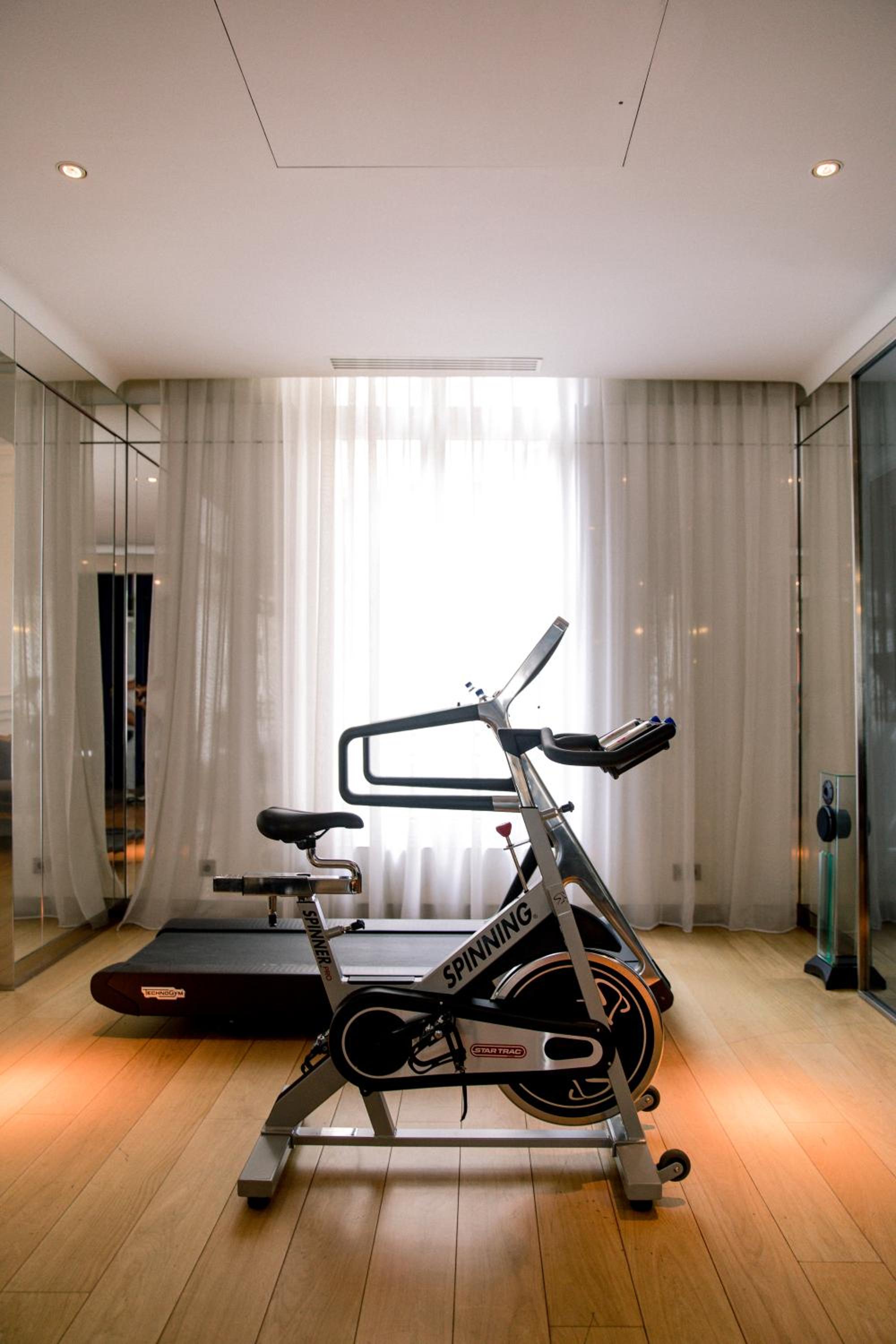 Raffles Presidential Suite photo 2