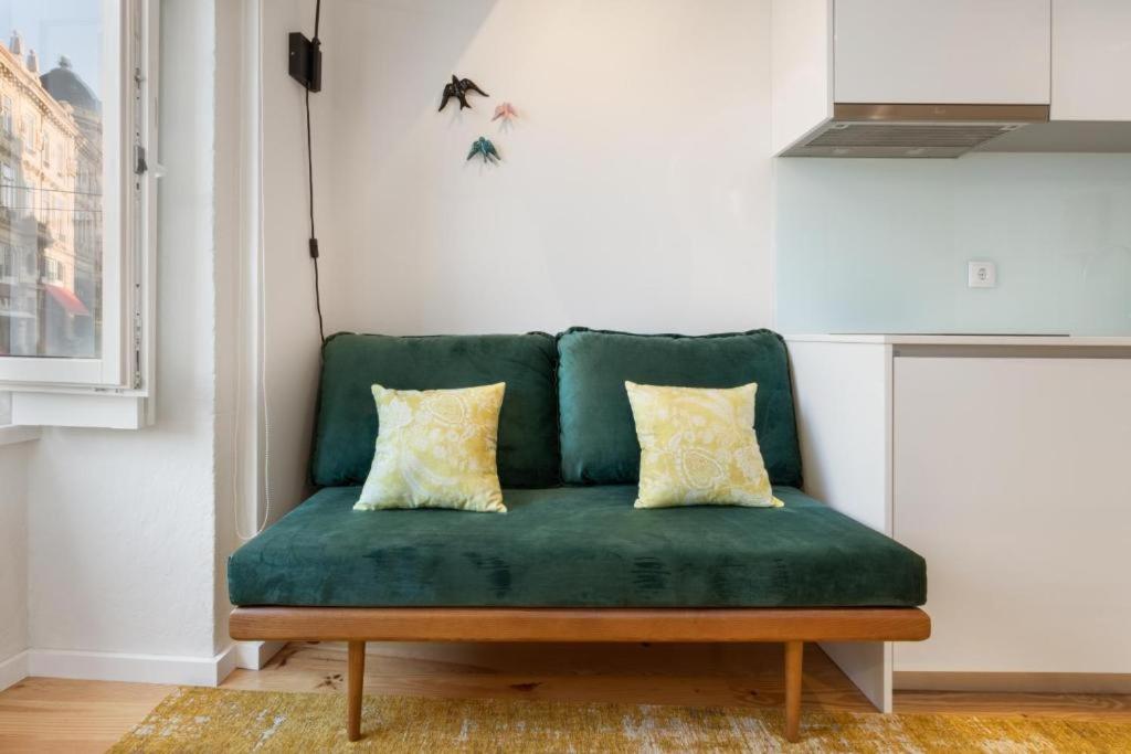 One-Bedroom Apartment - Photo 12