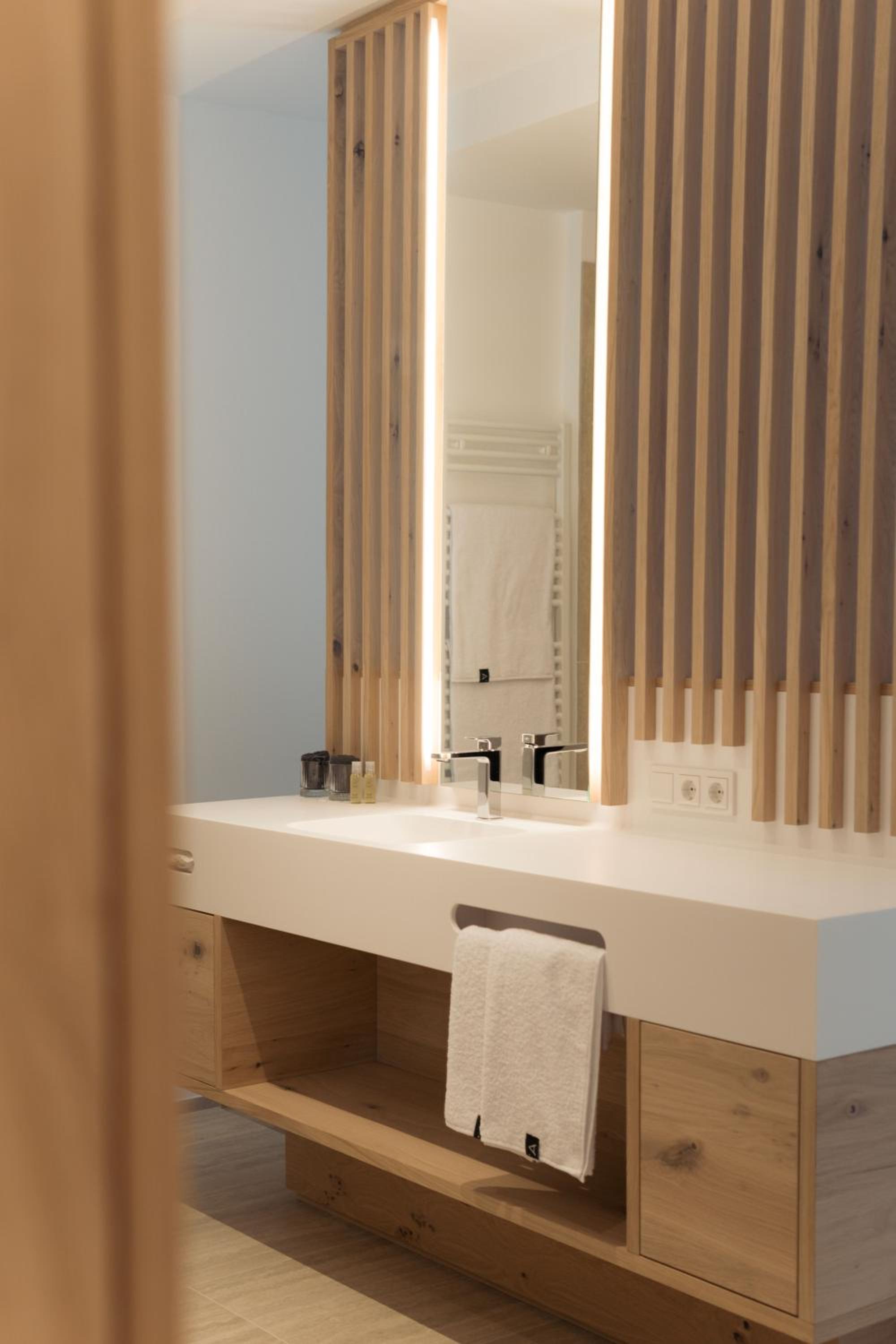 Superior Double Room - Photo 4