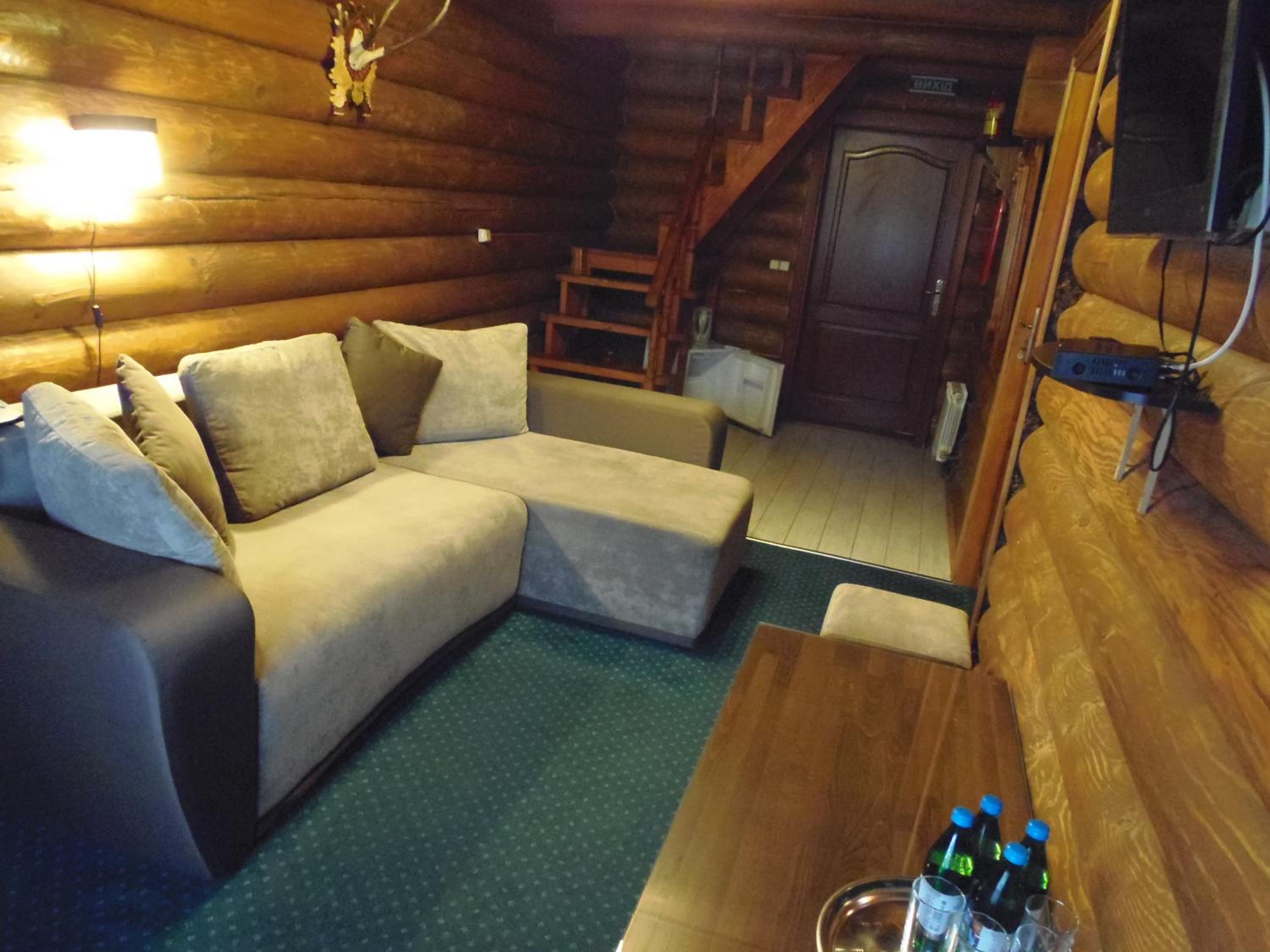 Cottage (4 Adults)