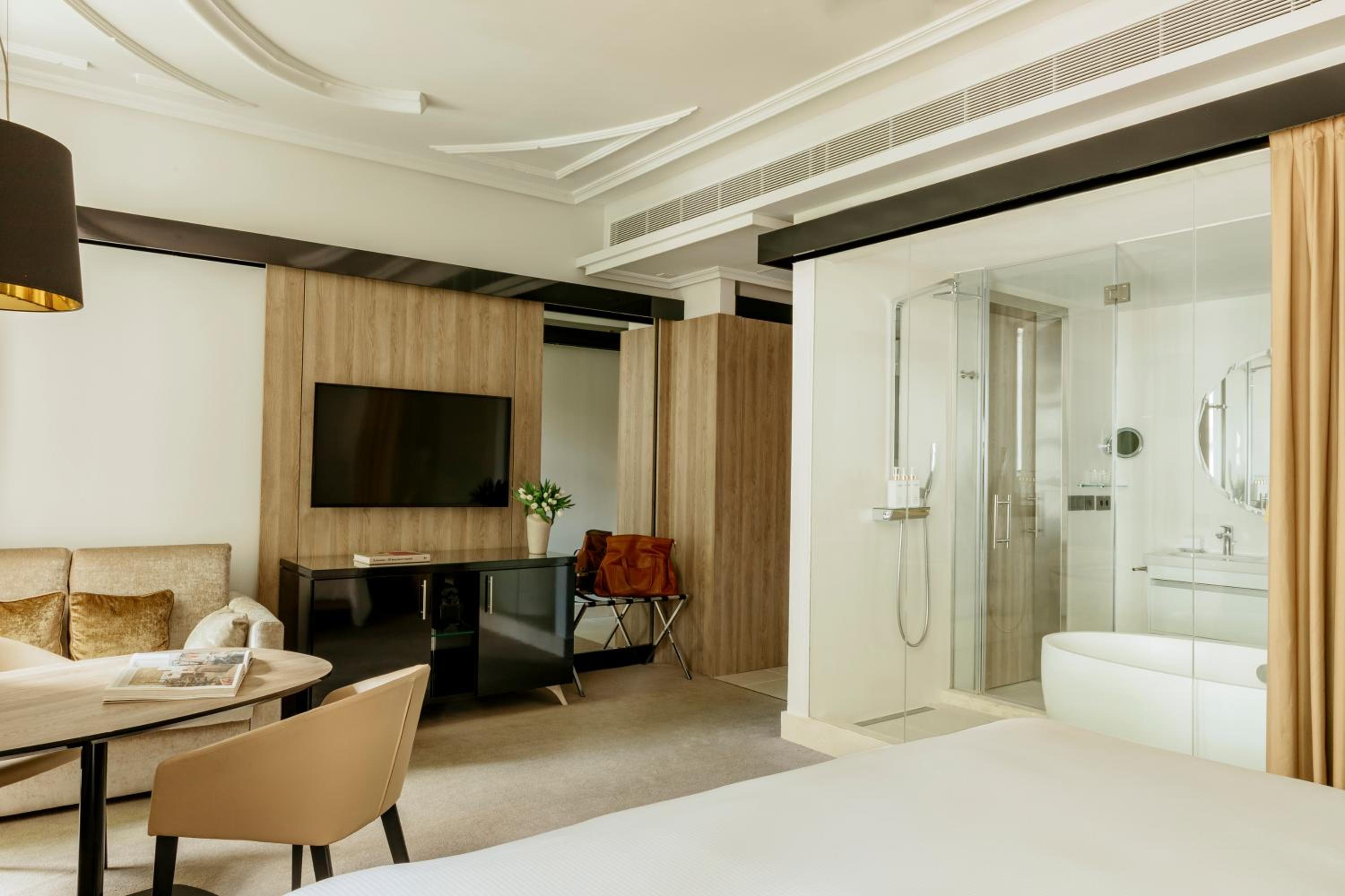 Family Connecting Room