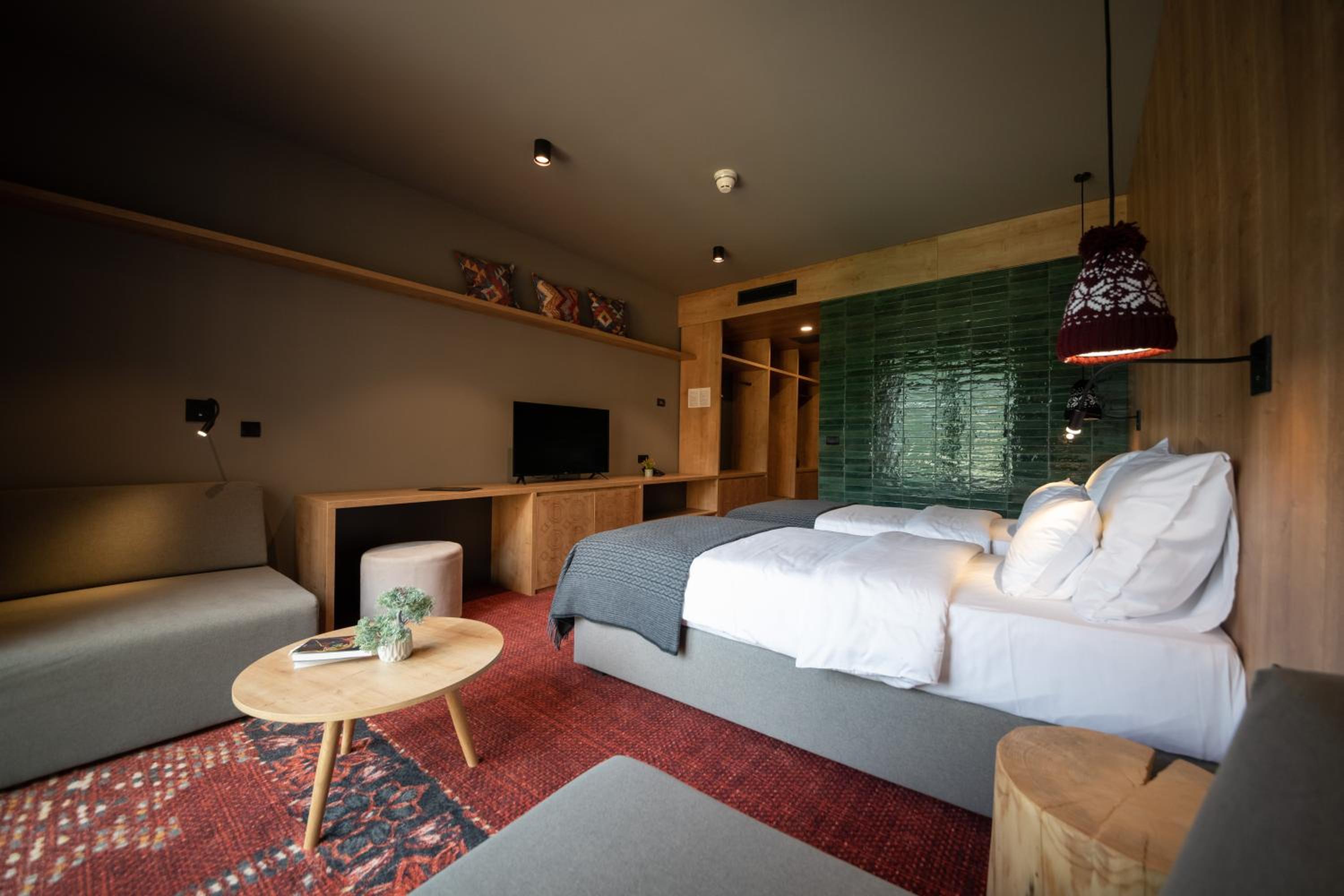 Superior Room Ski Slope View photo 3