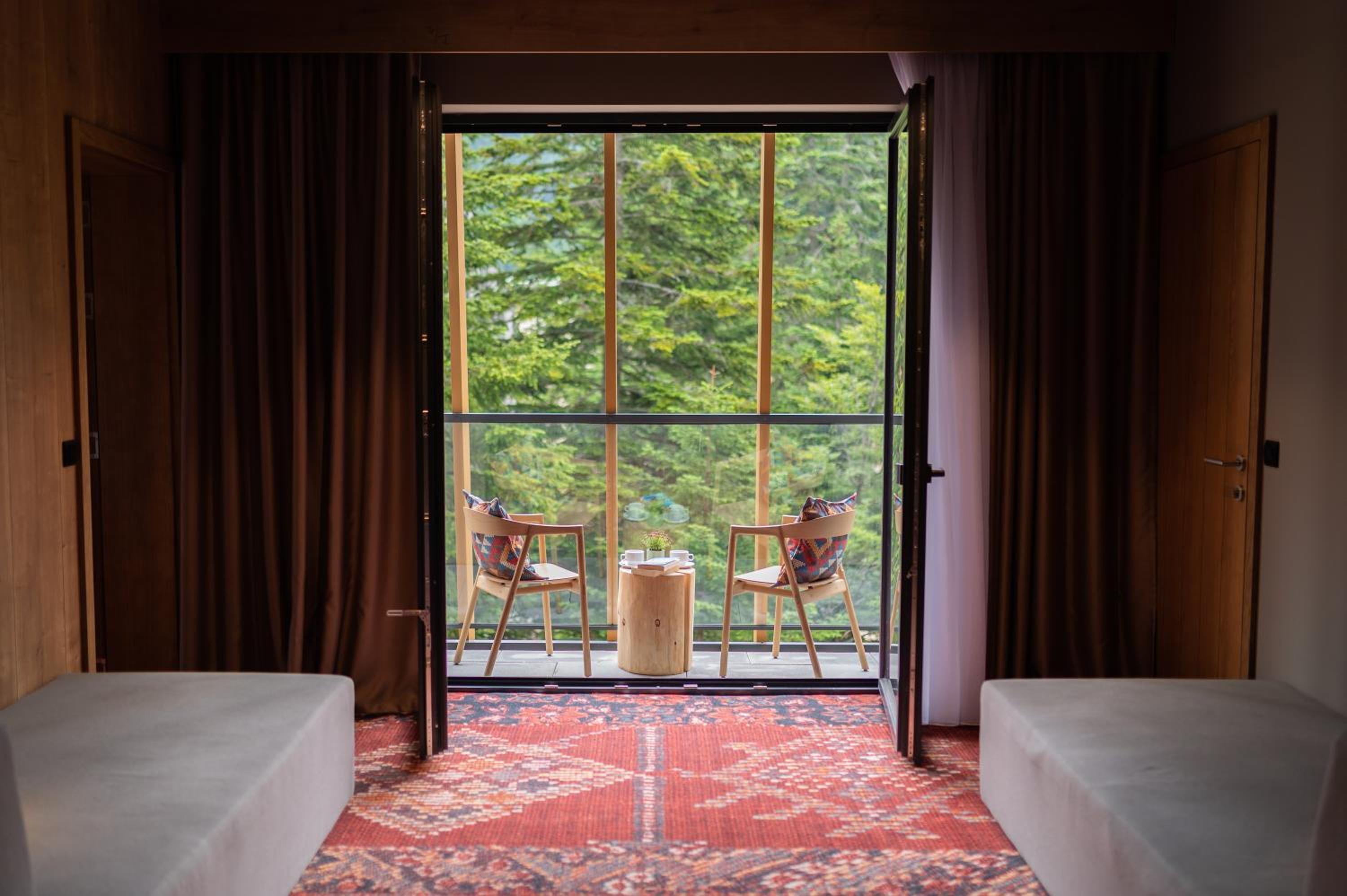 Deluxe Double or Twin Room with Balcony photo 2